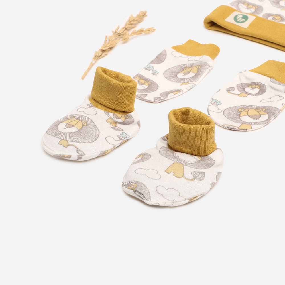 newborn baby bamboo cap mitten booties set