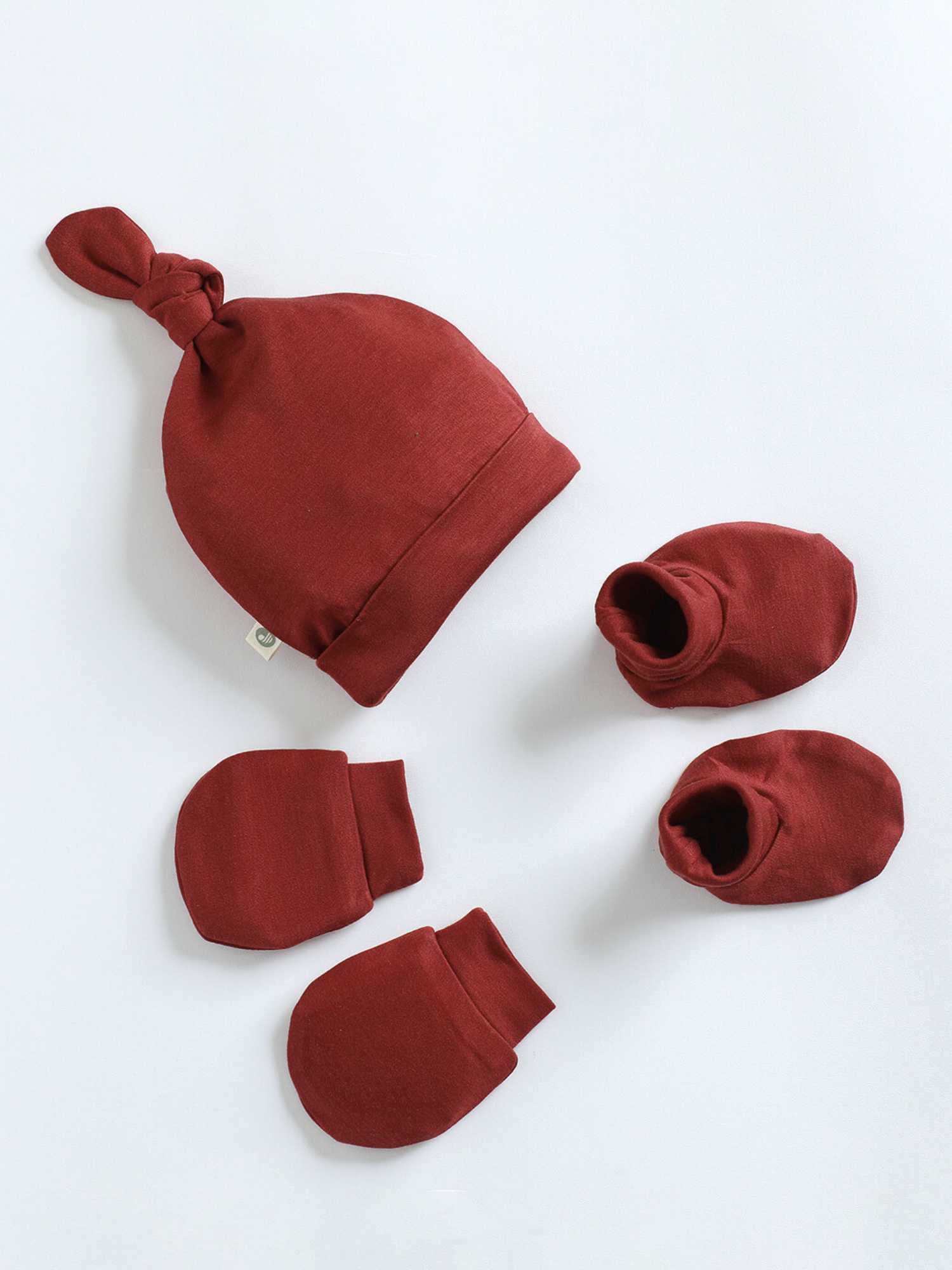 newborn baby bamboo cap mittens socks combo - christmas collection