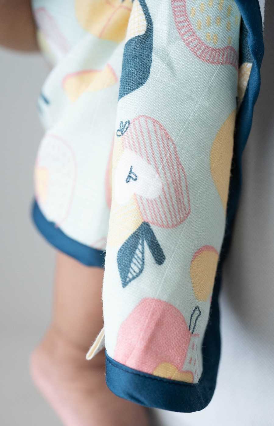 bamboo muslin + terry hooded towel - abstract world