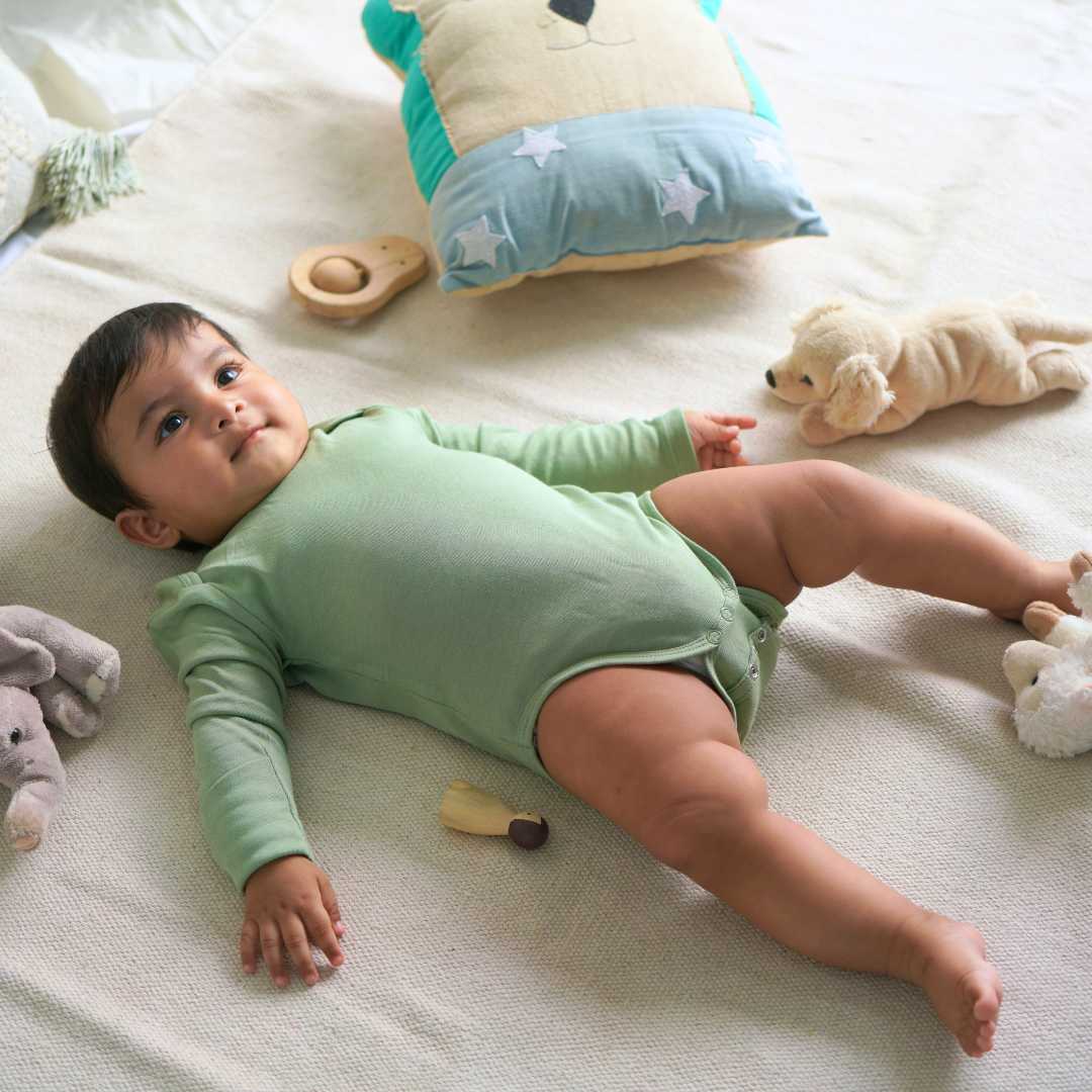 bamboo_soft_cotton_bodysuit_for_easy to wear_baby_toddler_7
