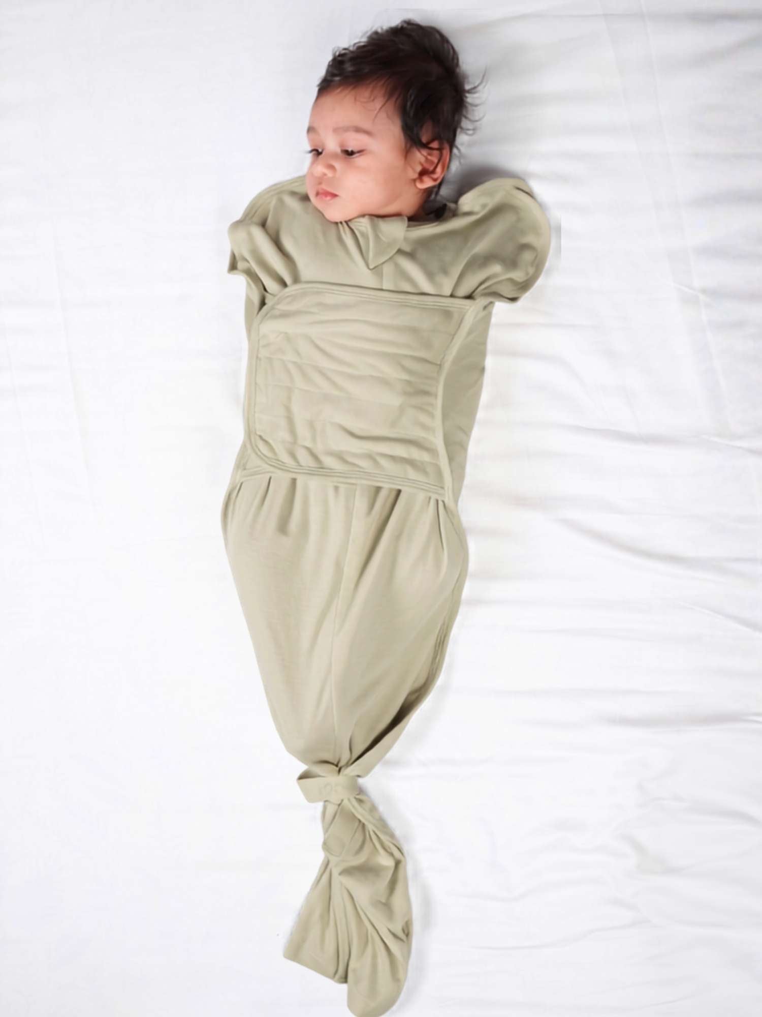 bamboo SNUGZIE™ 3 arms position swaddle pod