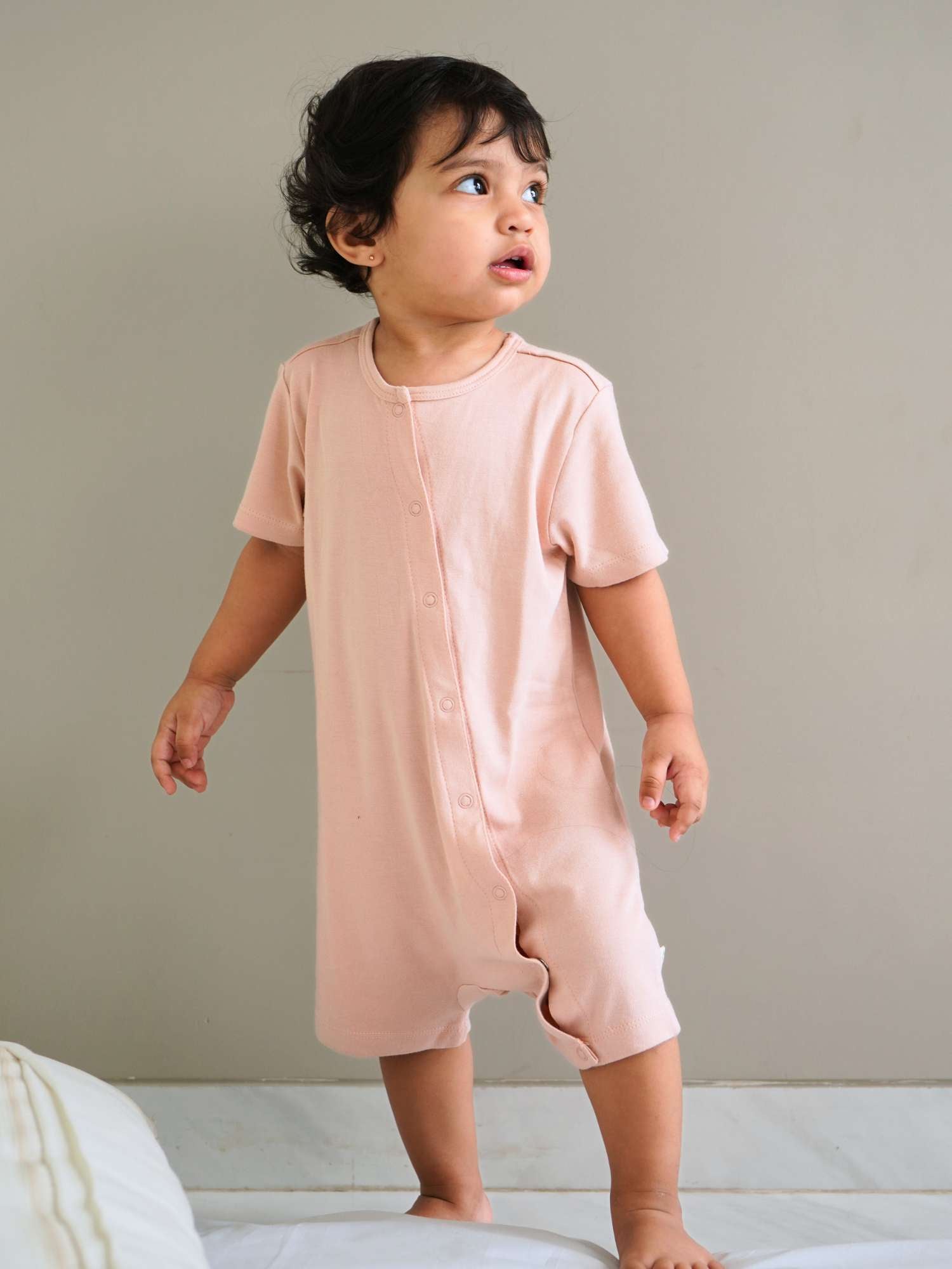 short sleeve bamboo knit romper with snap buttons