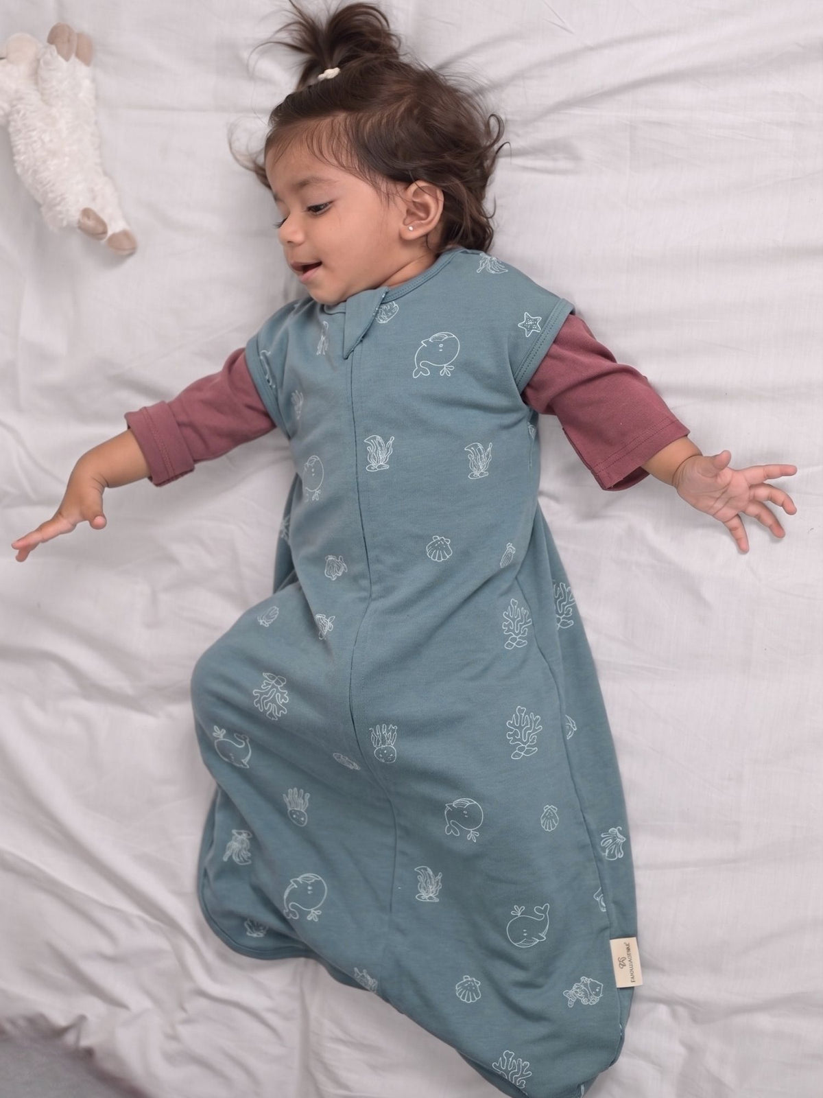 bamboo sleeping bag with foot opening