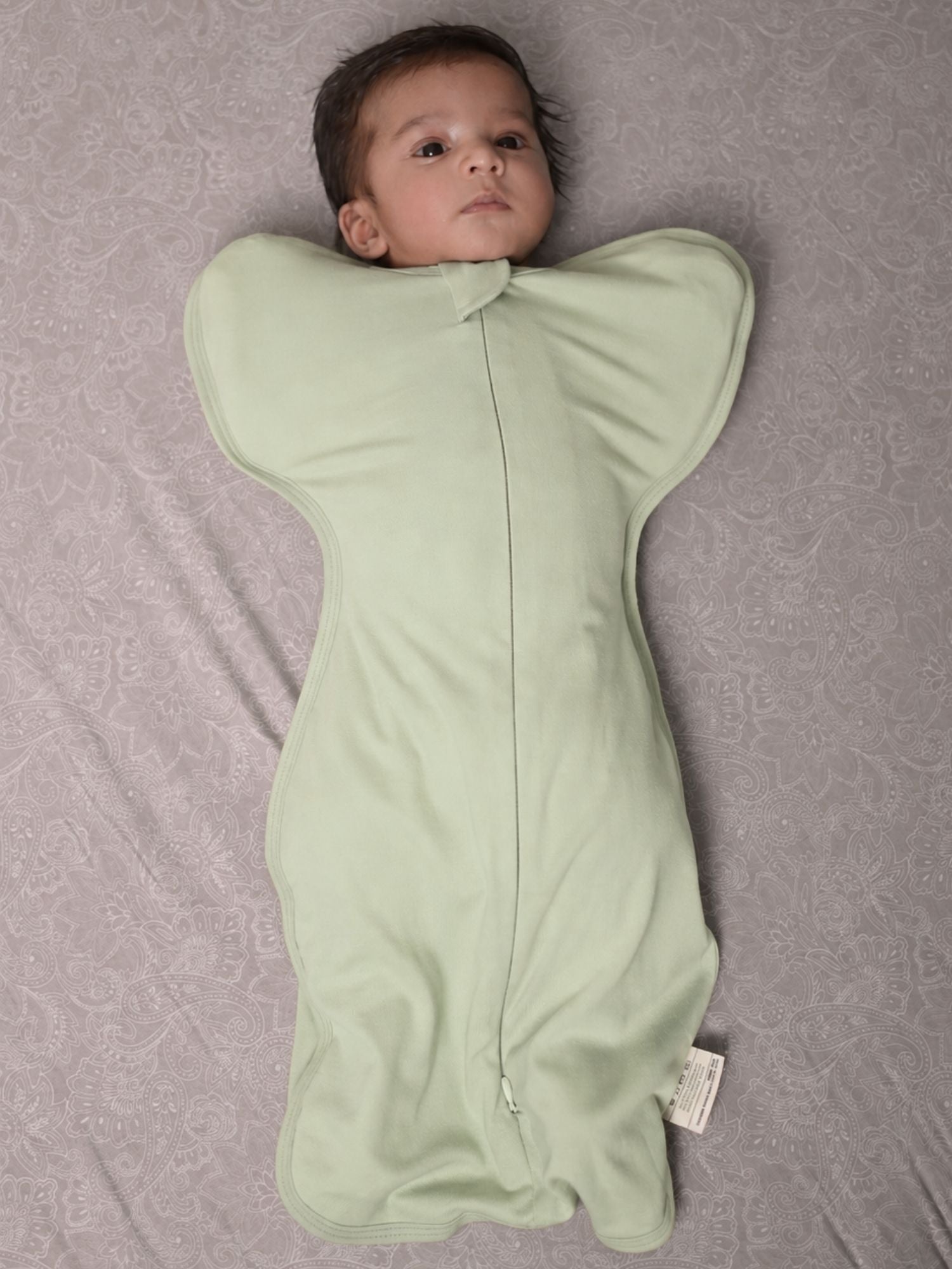 bamboo UPZIE™ swaddle pod