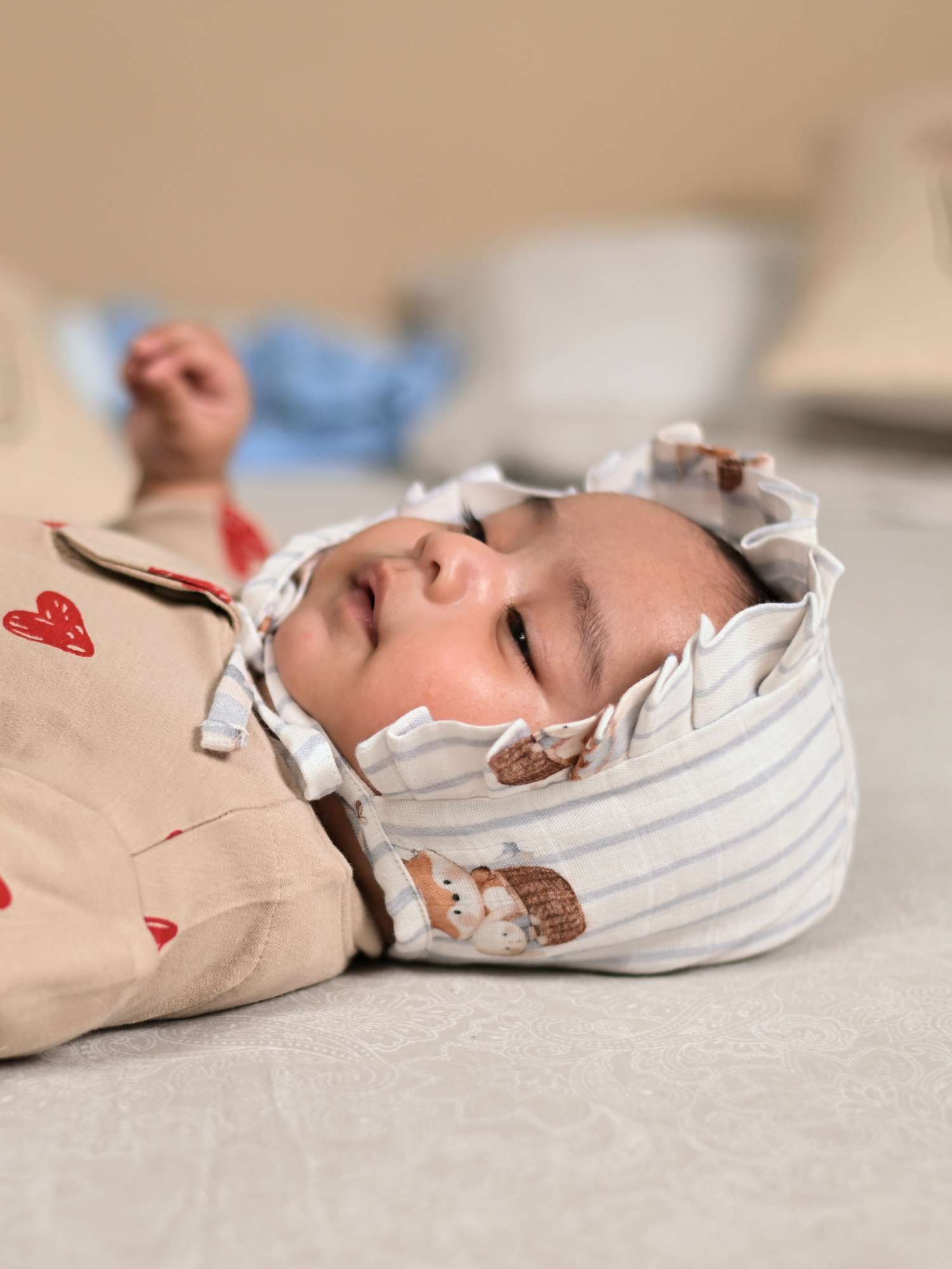 newborn bamboo muslin bonnet cap set of 3