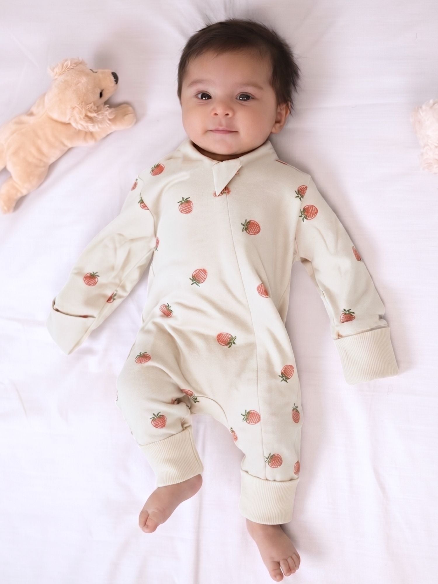 bamboo sleepsuit with reversible mittens & footie