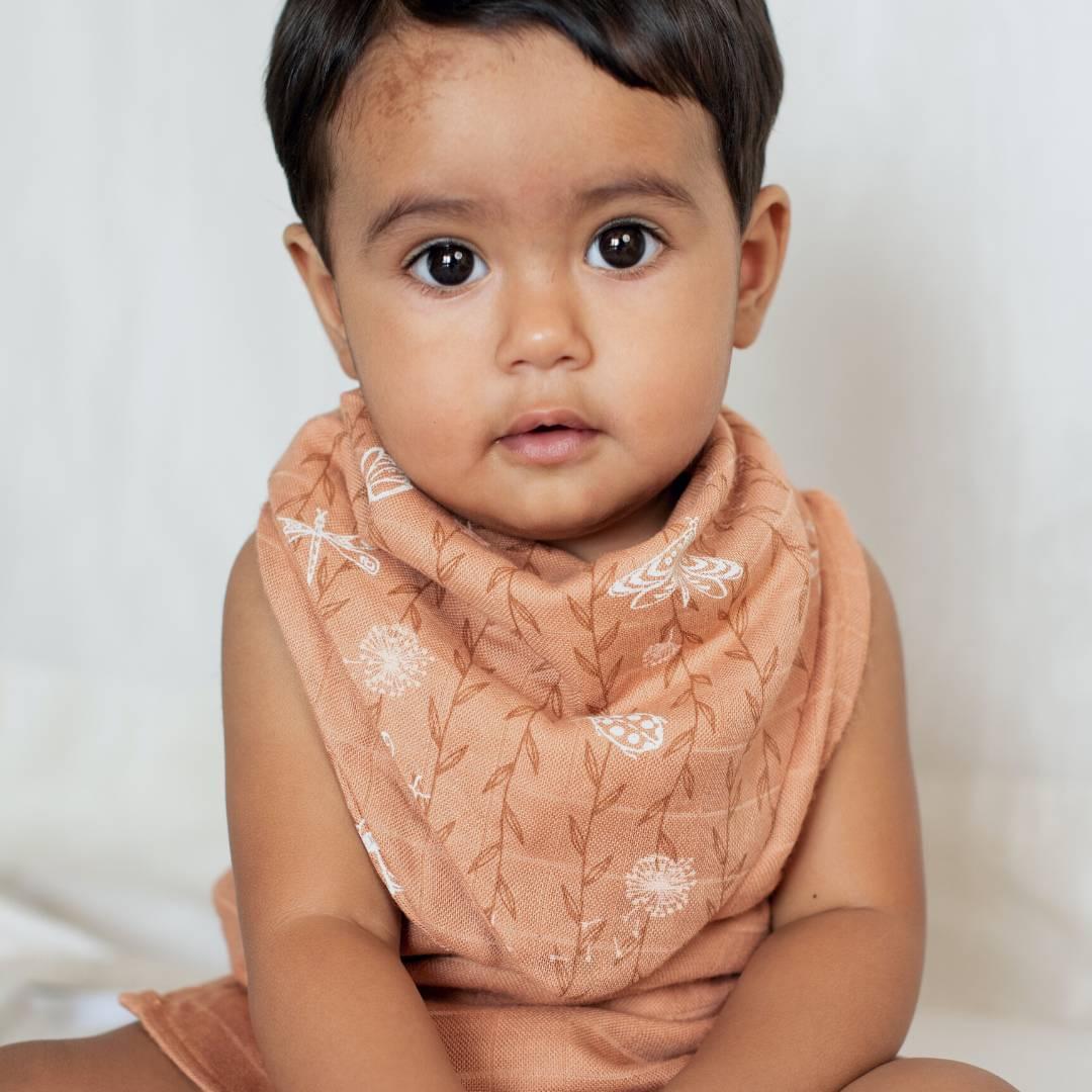 bamboo muslin bandana bib + wash cloth