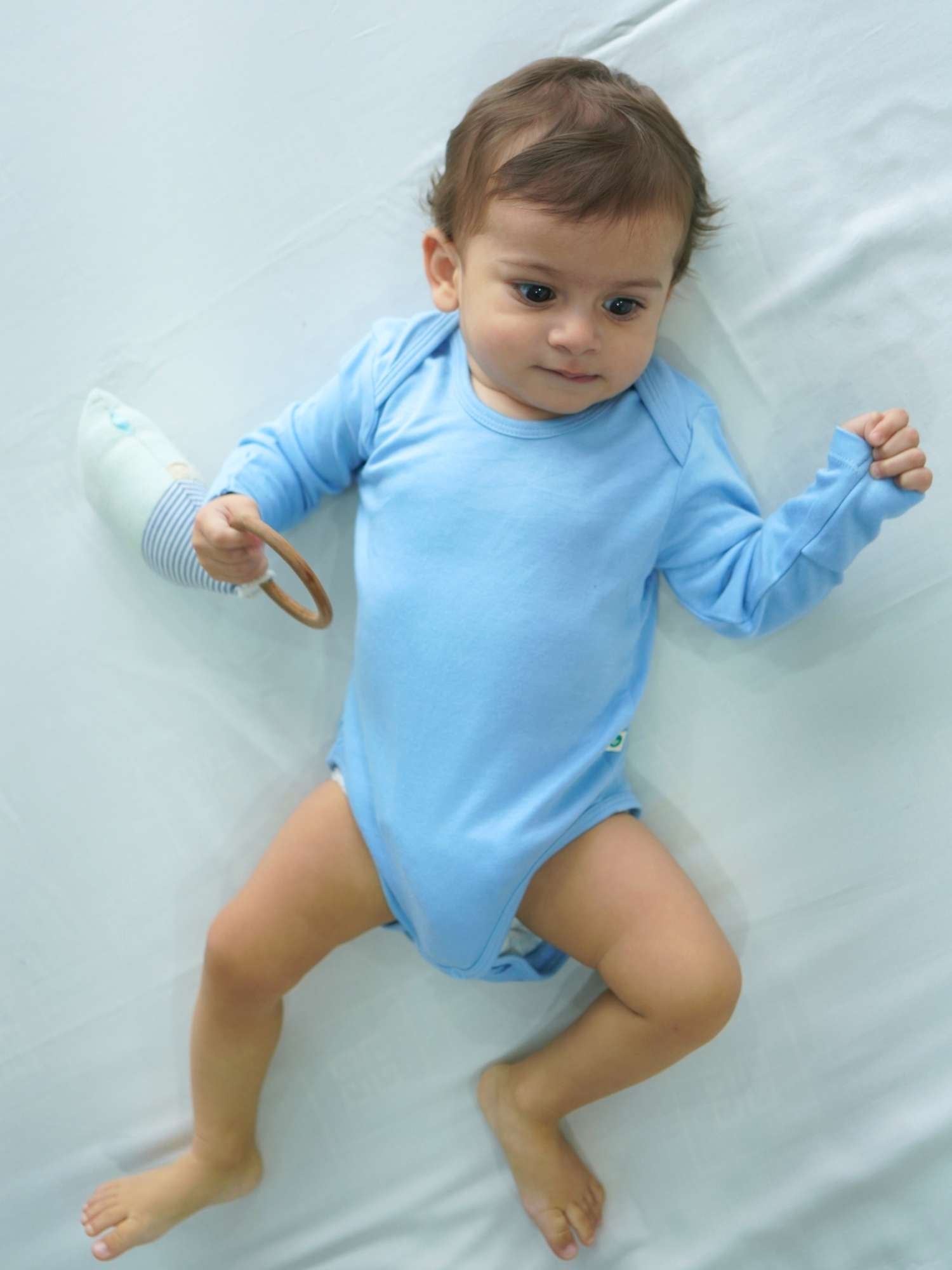 long sleeve bamboo bodysuit onesie for baby