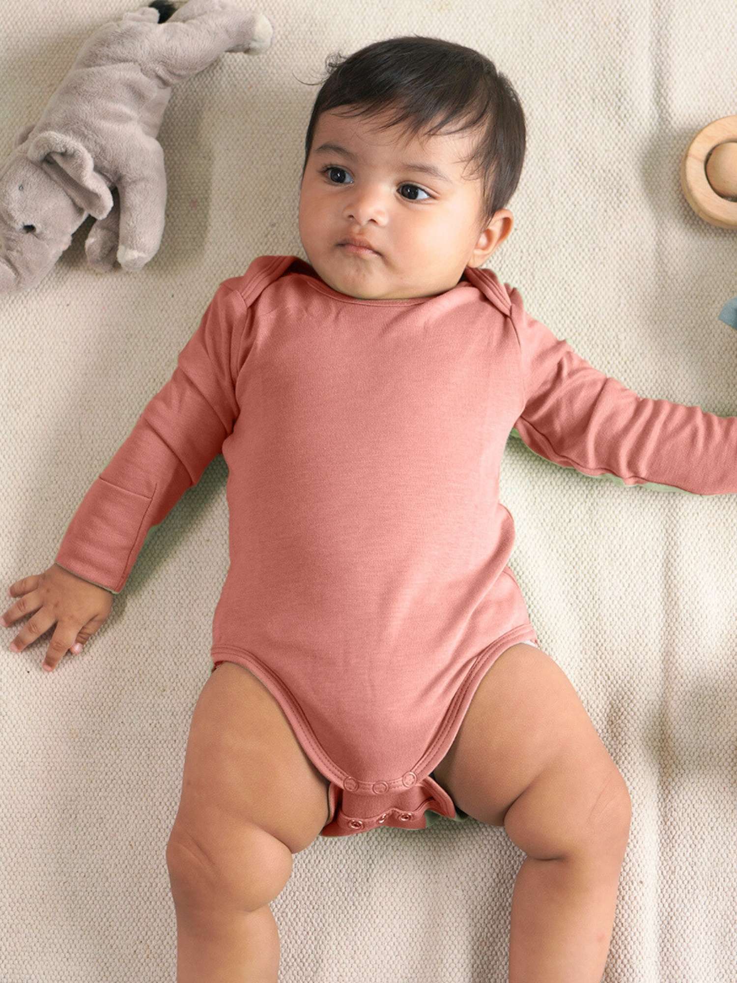 long sleeve bamboo bodysuit onesie for baby