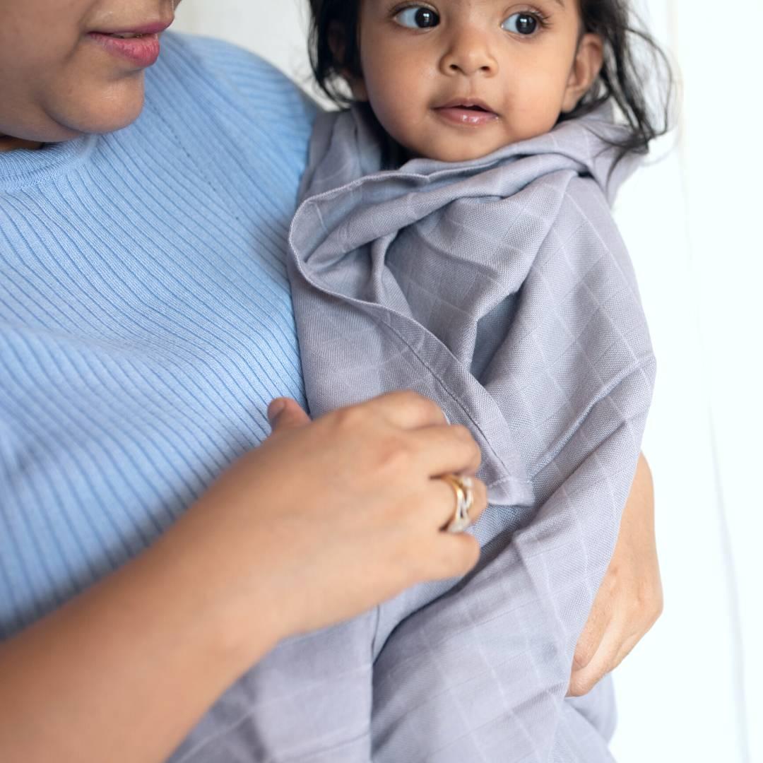 bamboo muslin baby swaddle/towel