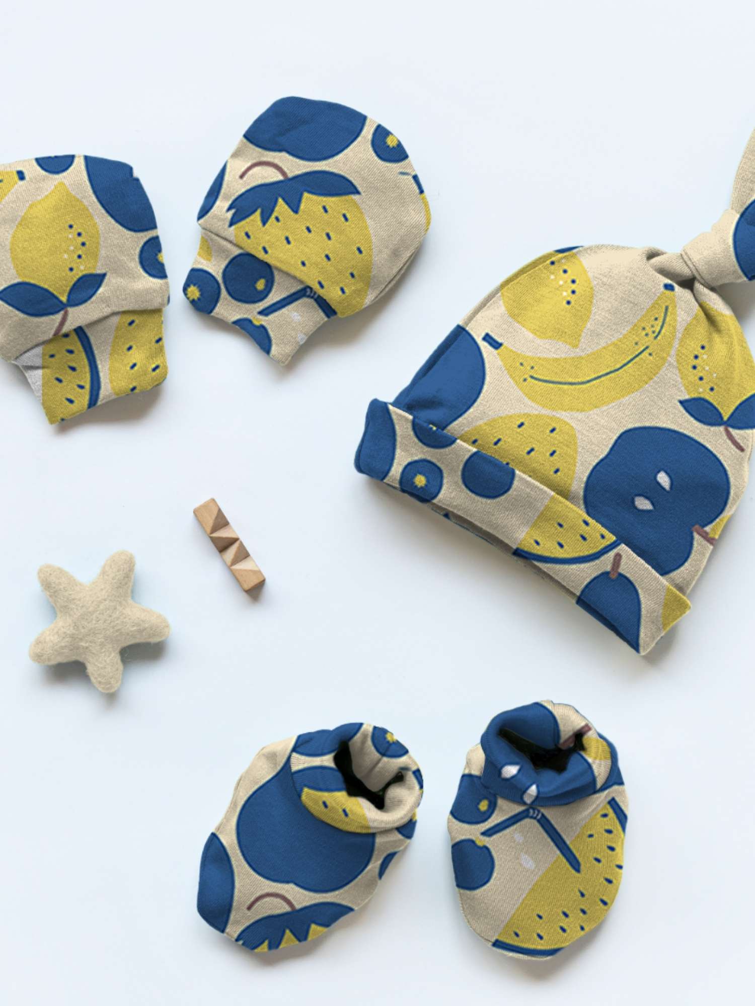 newborn baby bamboo cap mittens socks combo - prints