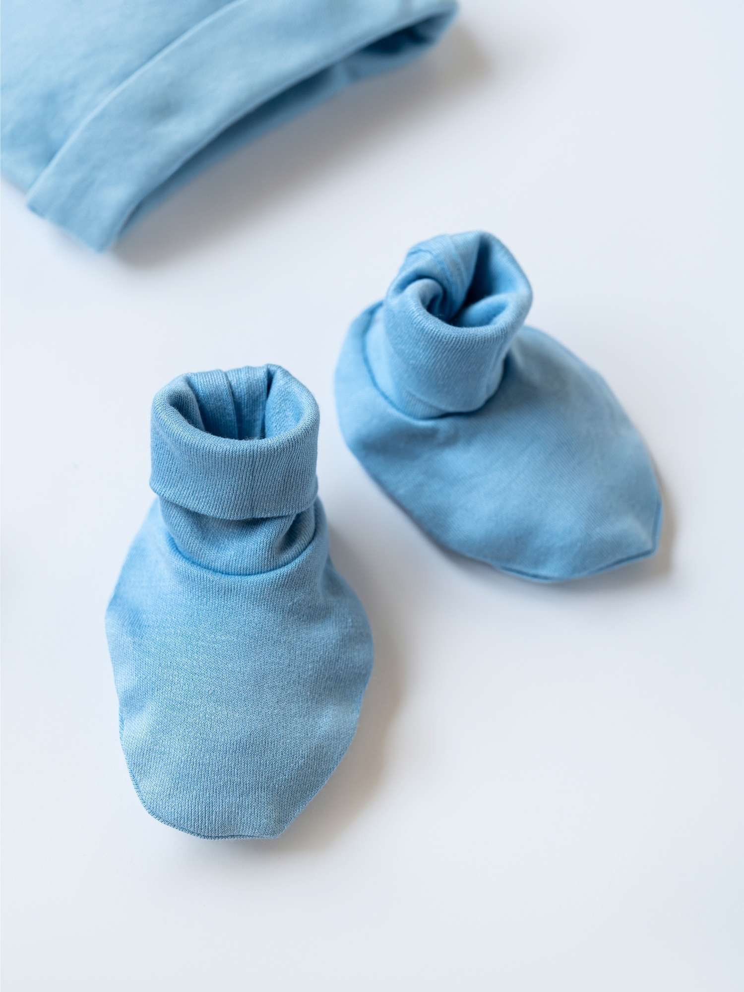 newborn baby bamboo cap mittens socks combo - solid colours