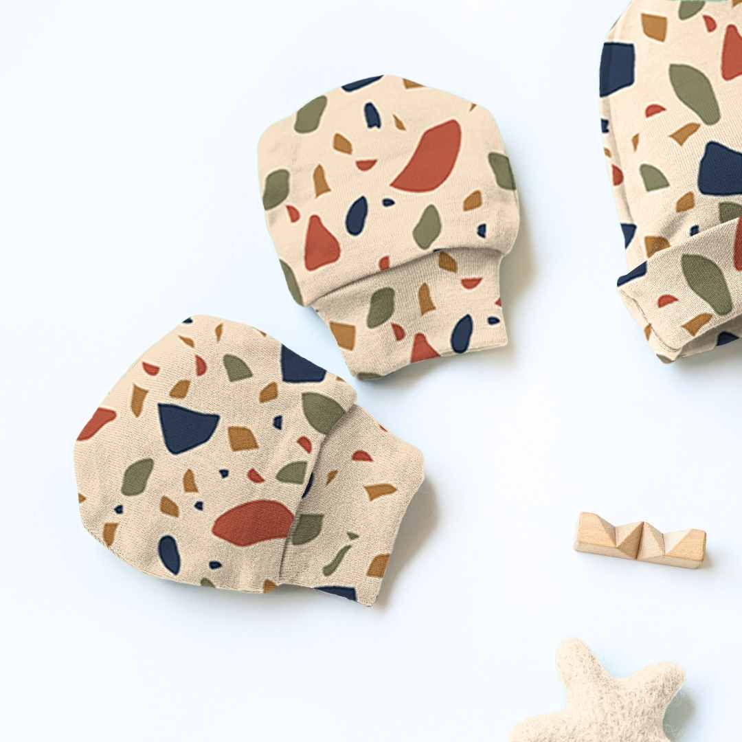 newborn baby bamboo cap mittens socks combo - prints