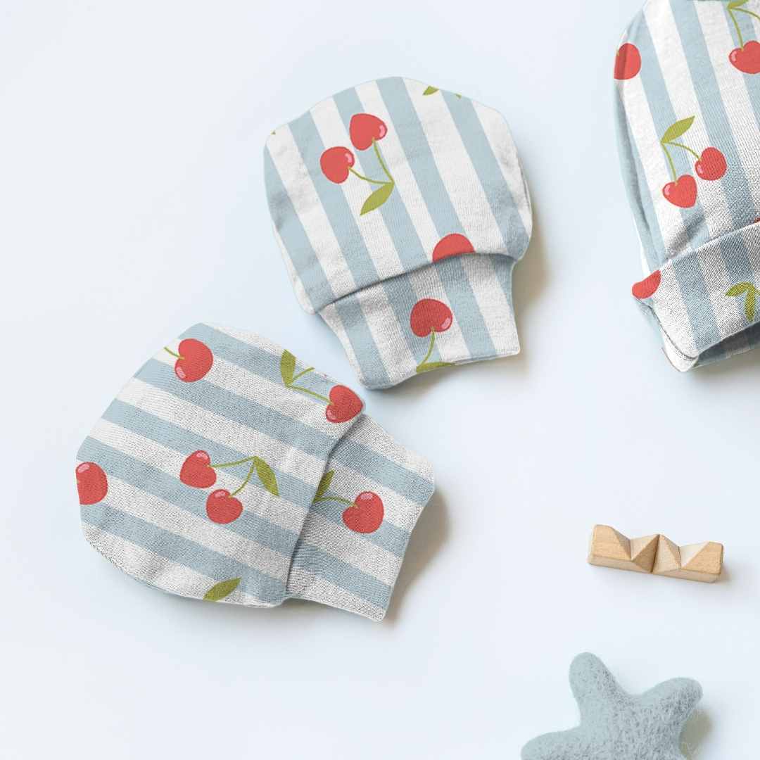 newborn baby bamboo cap mittens socks combo - prints