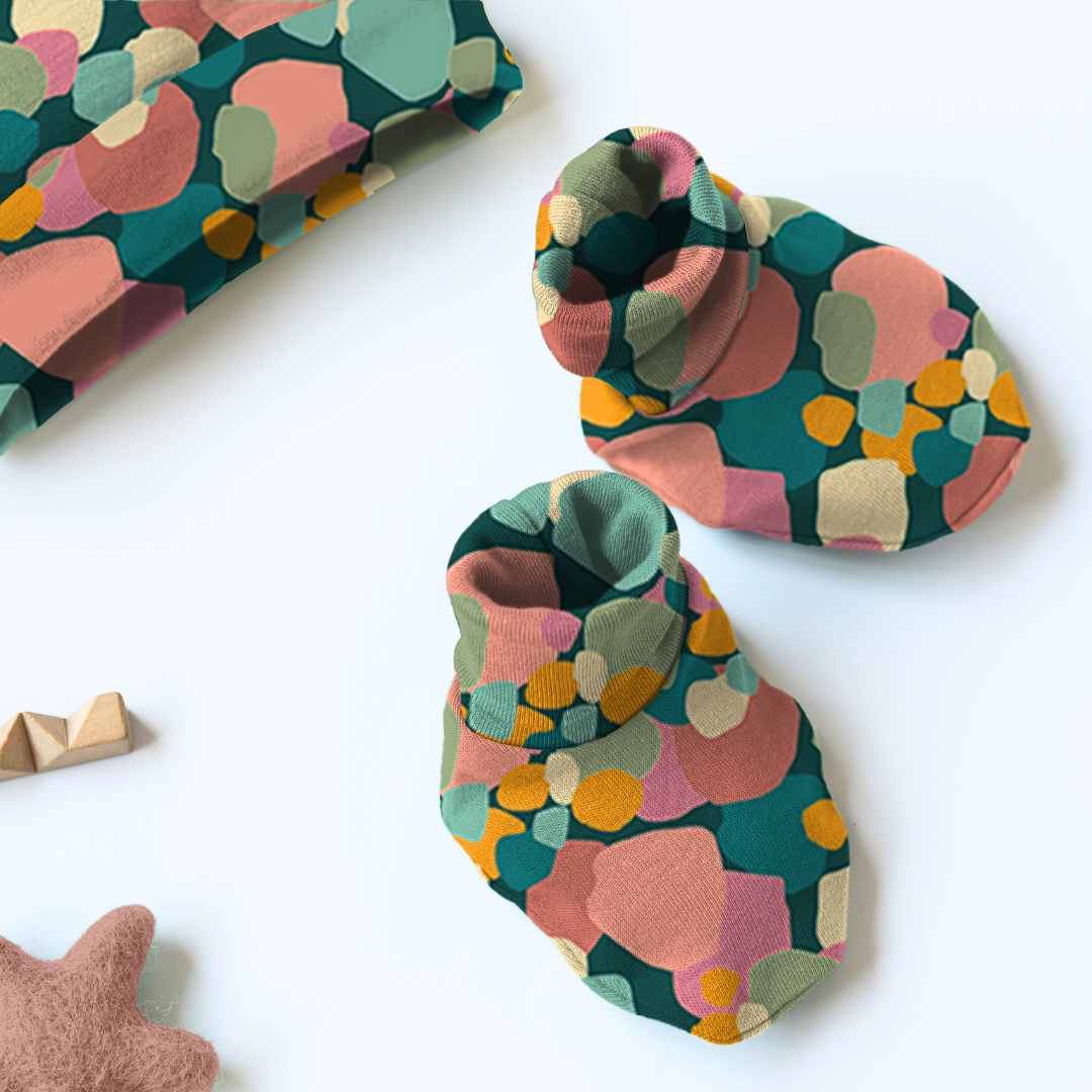 newborn baby bamboo cap mittens socks combo - prints