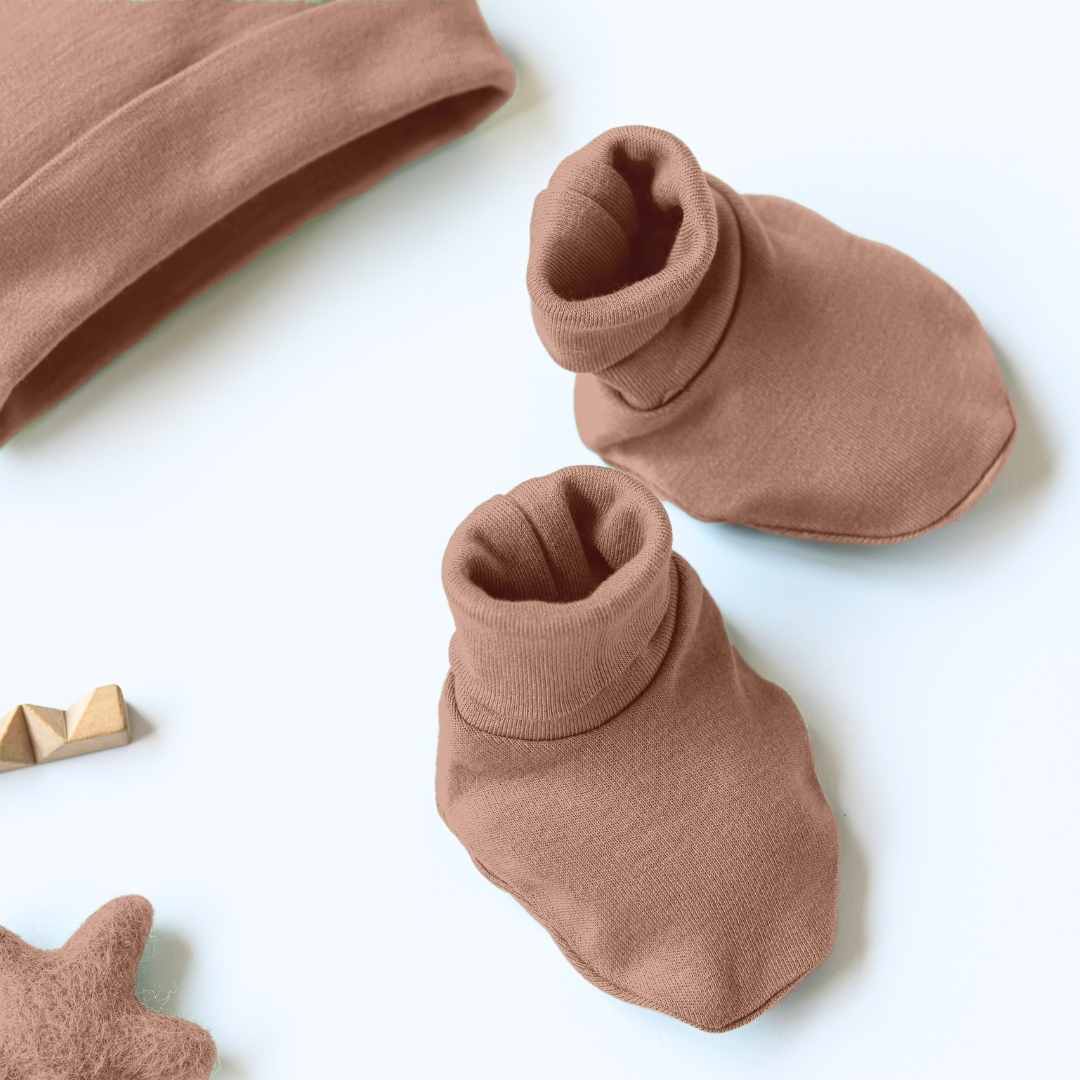 newborn baby bamboo cap mittens socks combo - solid colours