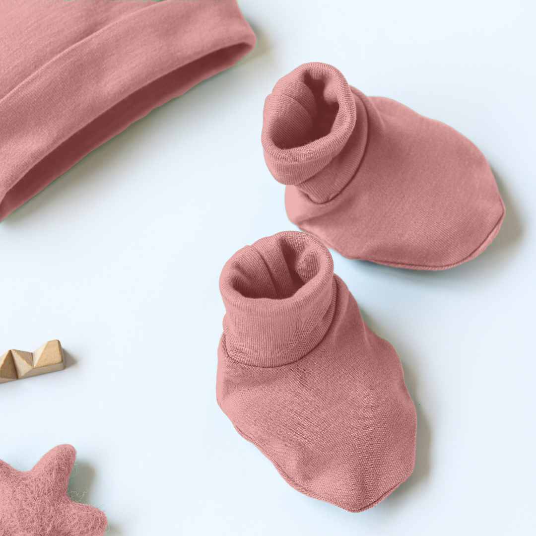newborn baby bamboo cap mittens socks combo - solid colours
