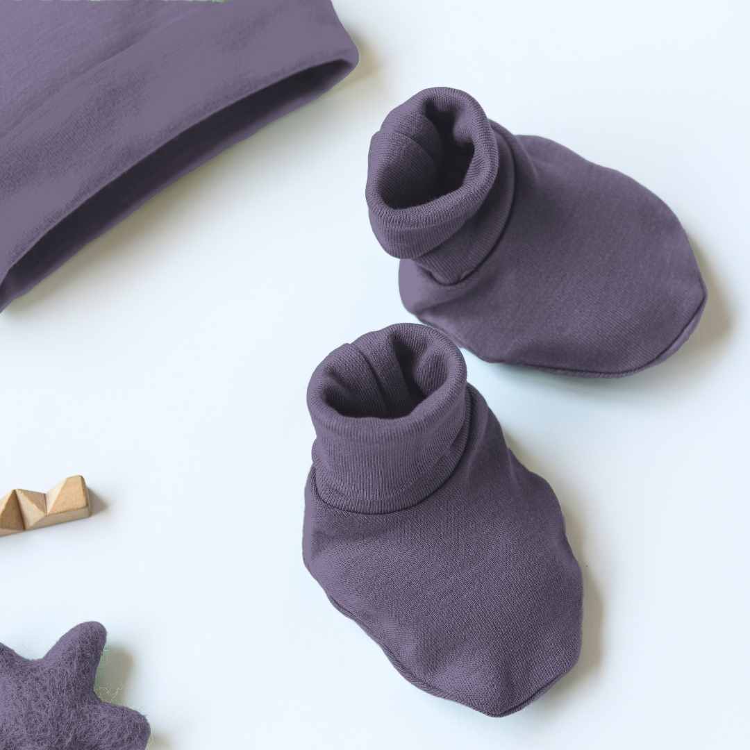 newborn baby bamboo cap mittens socks combo - solid colours