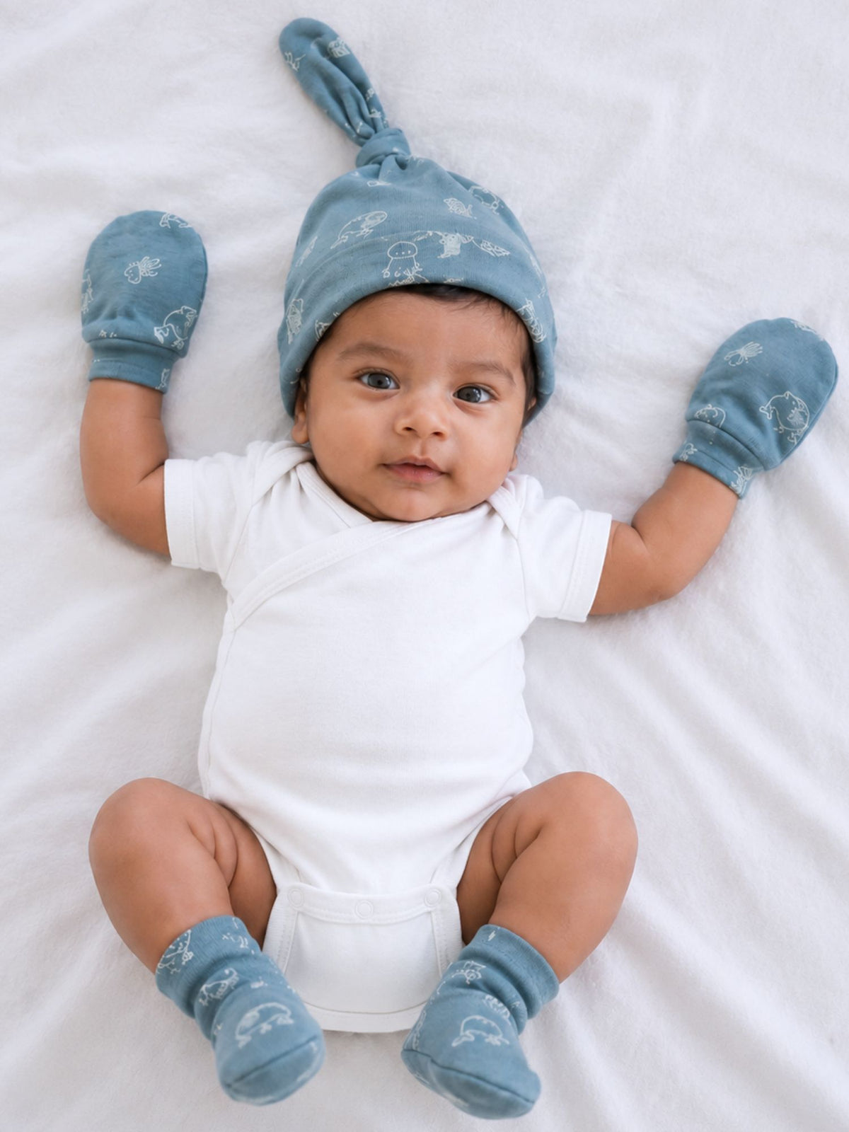 newborn baby bamboo cap mittens socks combo