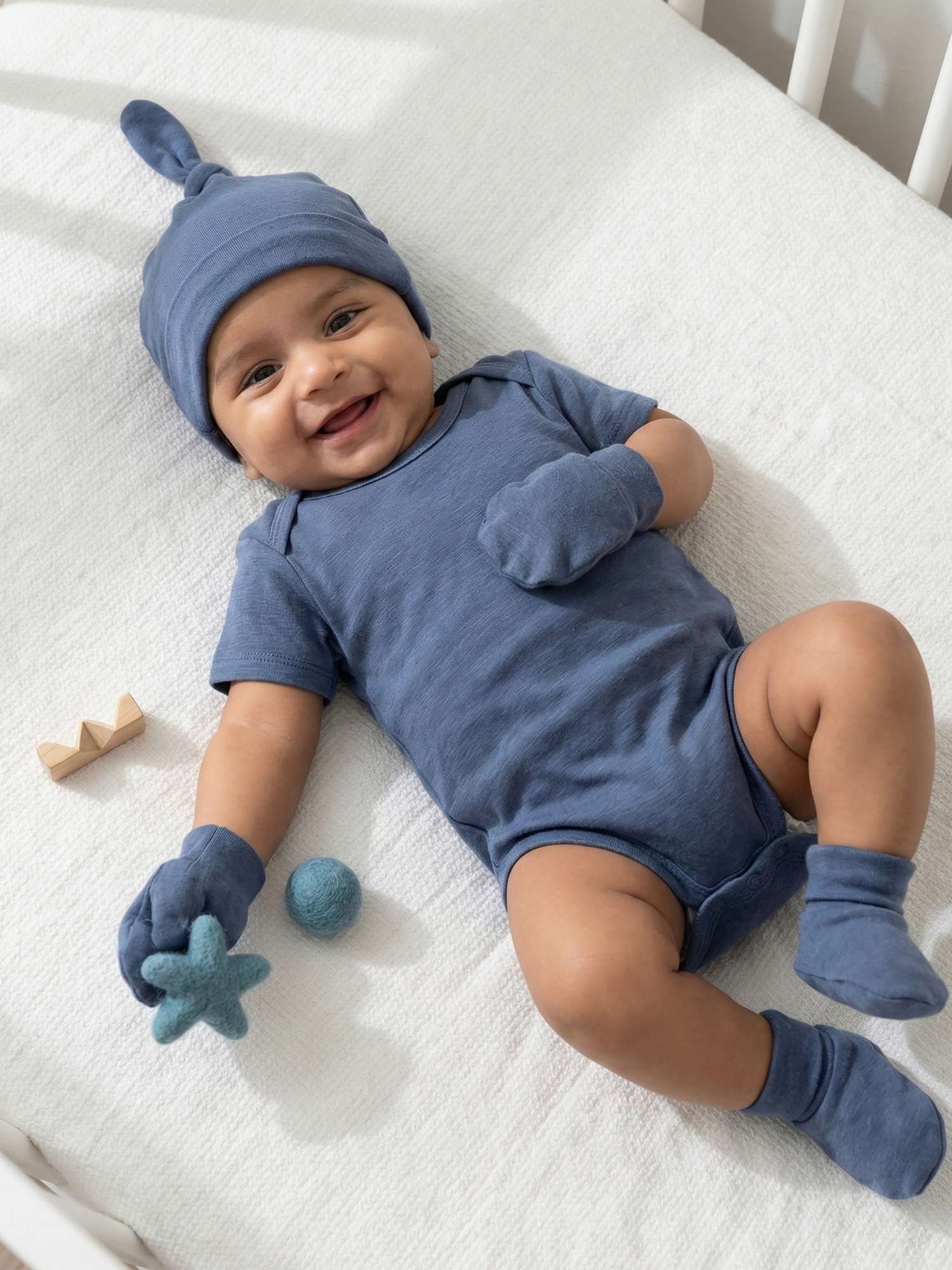 newborn baby bamboo cap mittens socks combo - solid colours