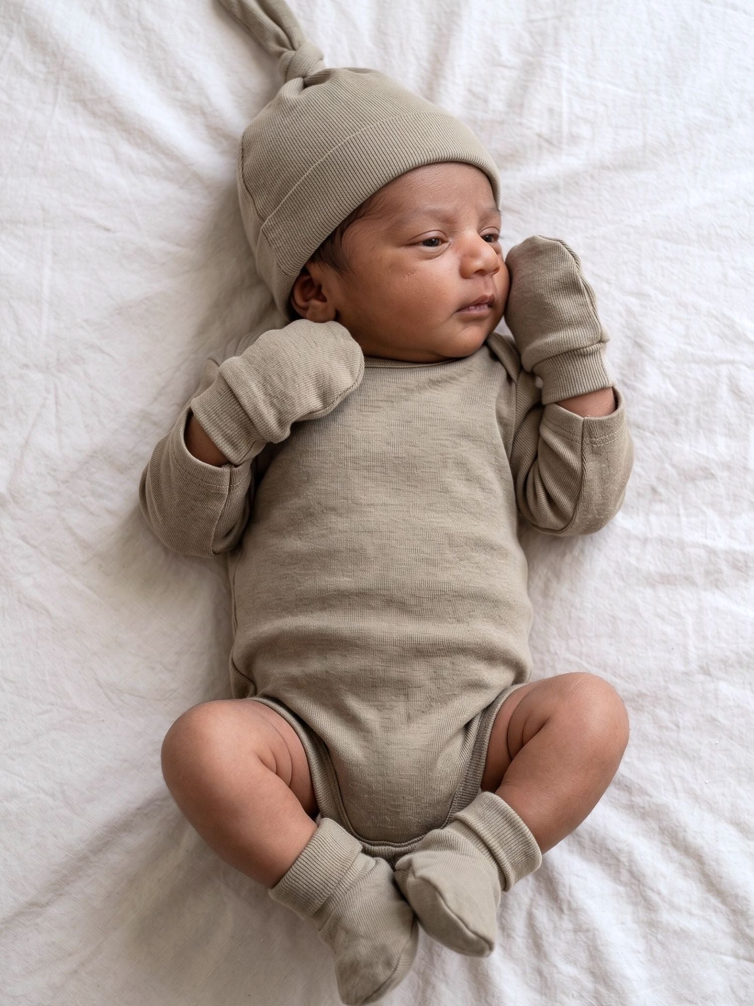 newborn baby bamboo cap mittens socks combo