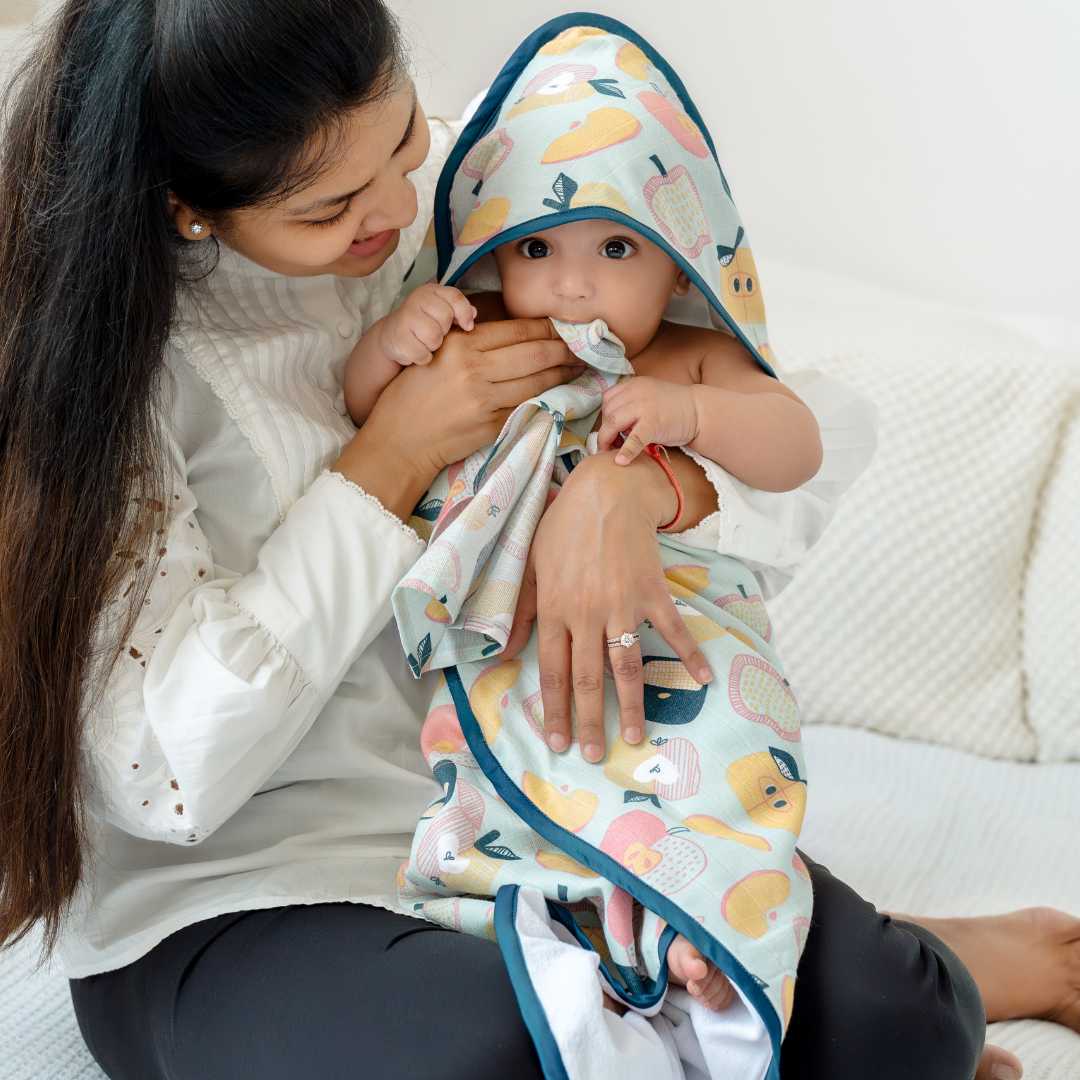 bamboo muslin + terry hooded towel - abstract world