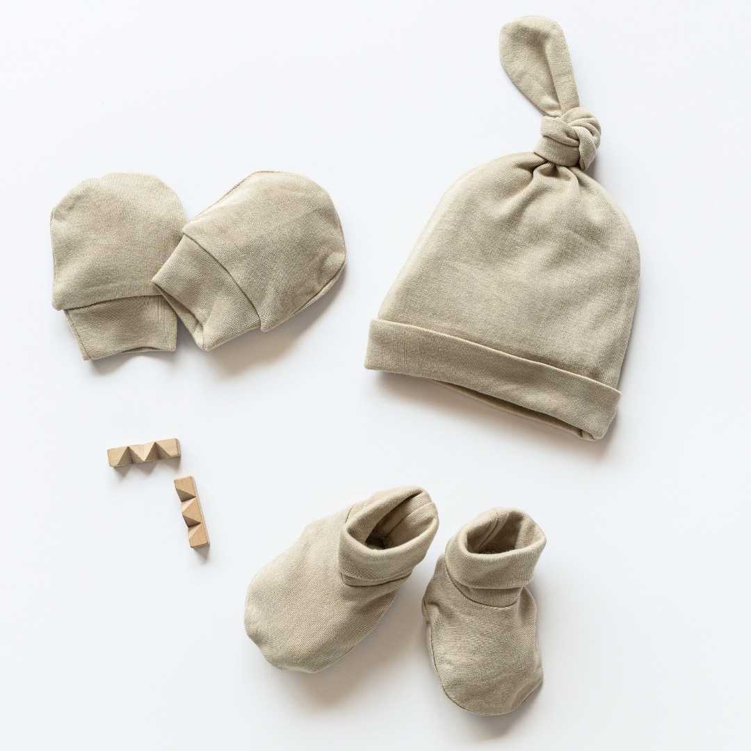 newborn baby bamboo cap mitten booties set