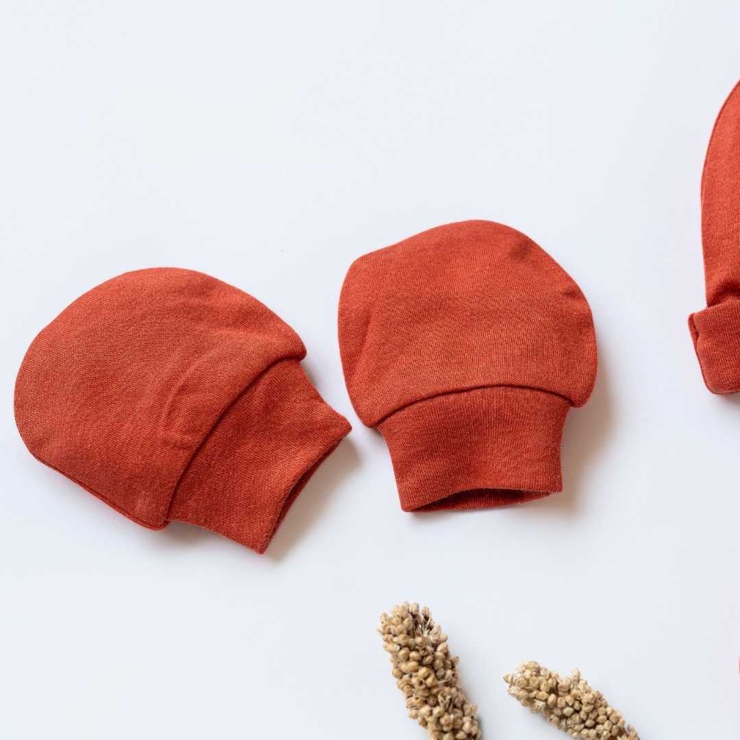 newborn baby bamboo cap mitten booties set