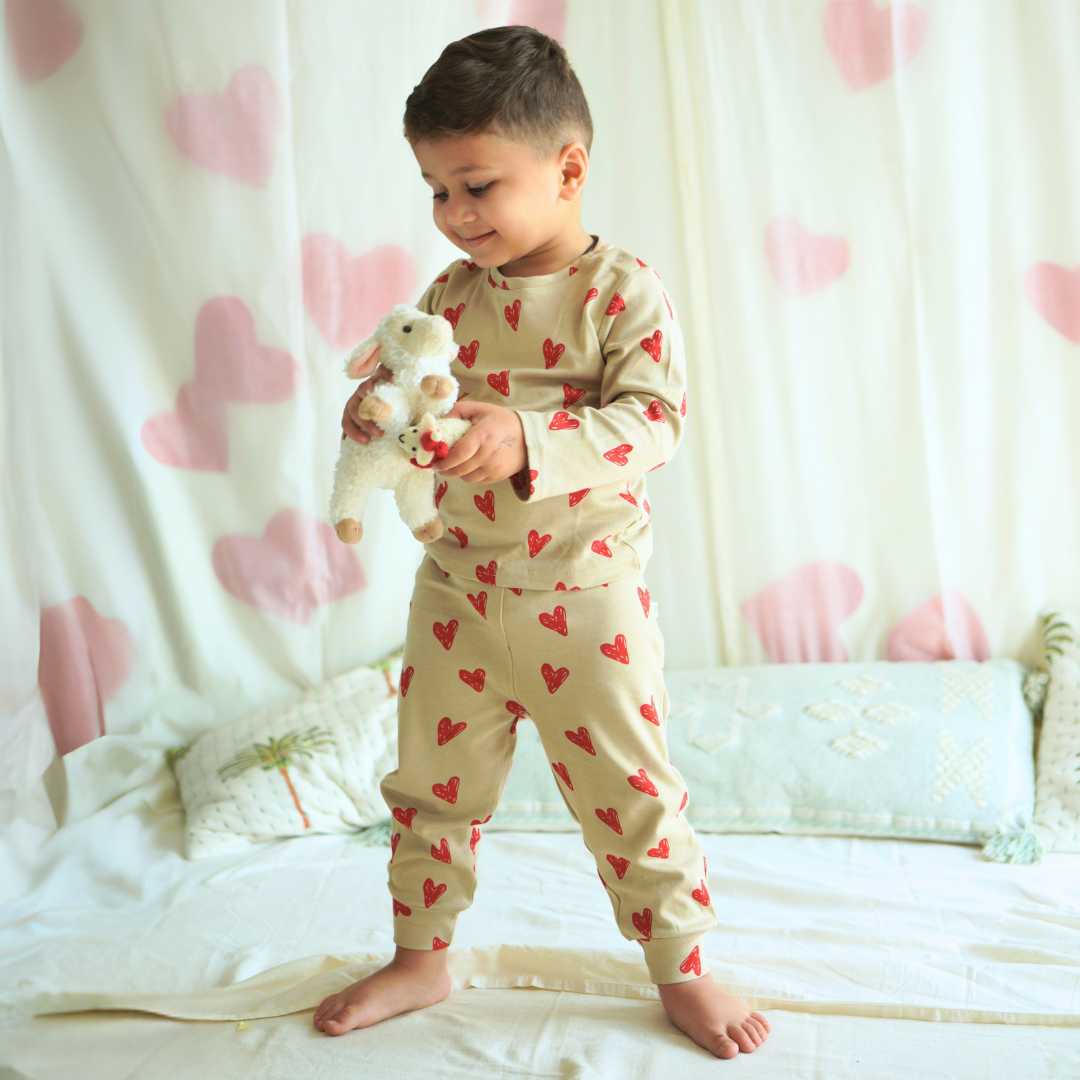 softest_bamboo_cotton_coord_sets_in_heart_print_for_baby_and_toddler