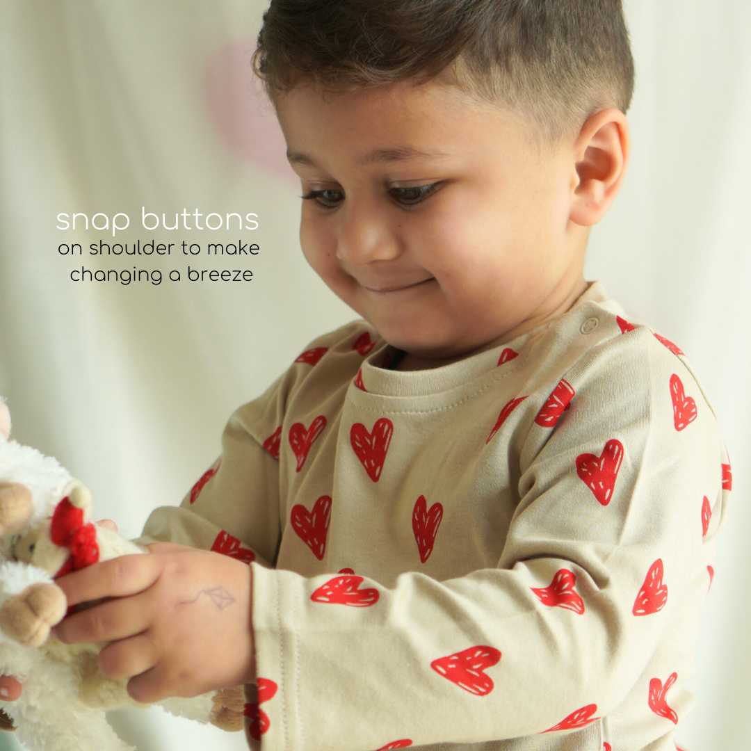 softest_bamboo_cotton_coord_sets_in_heart_print_for_baby_and_toddler_2