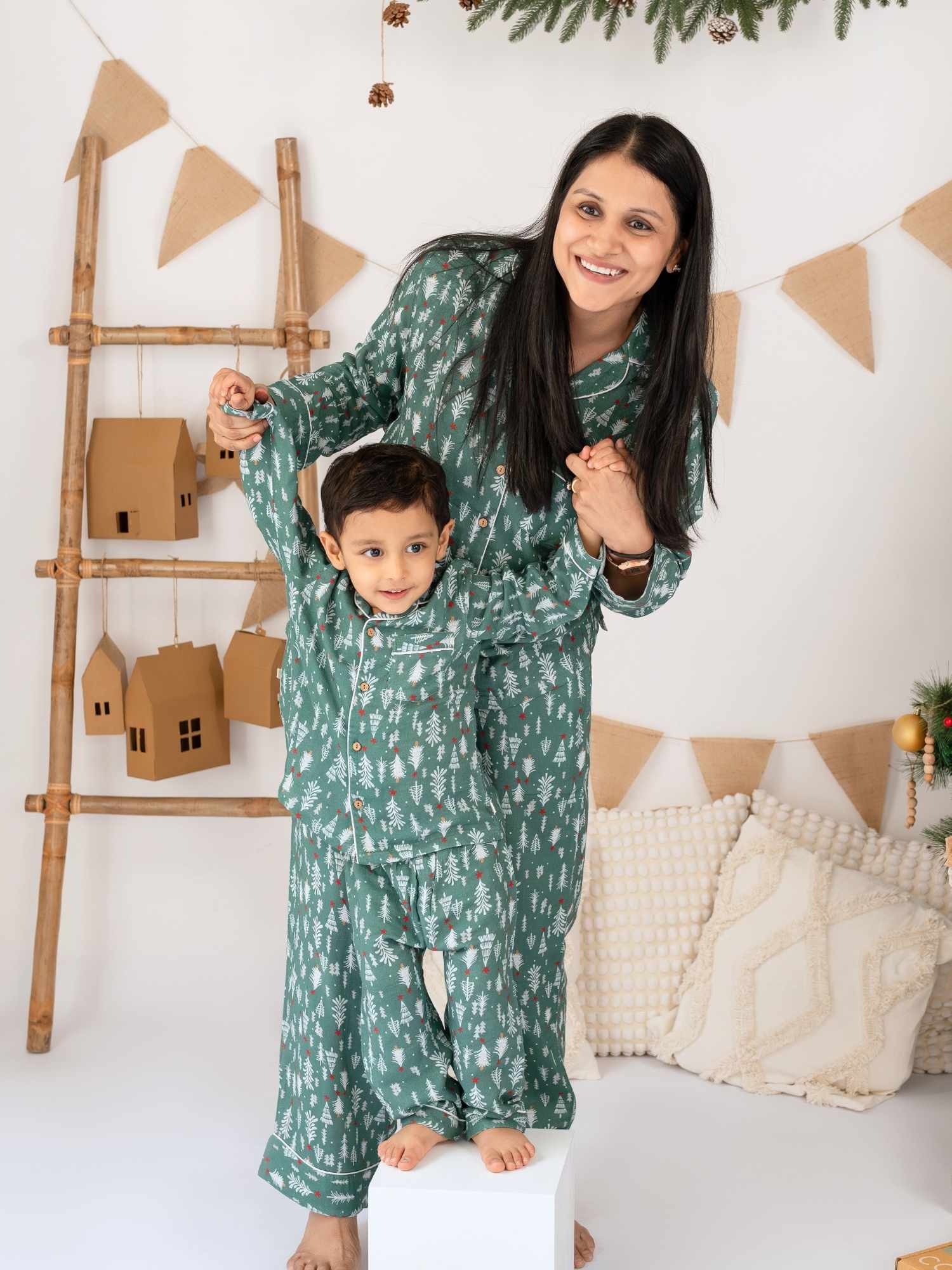 bamboo women's muslin pyjamas - christmas collection