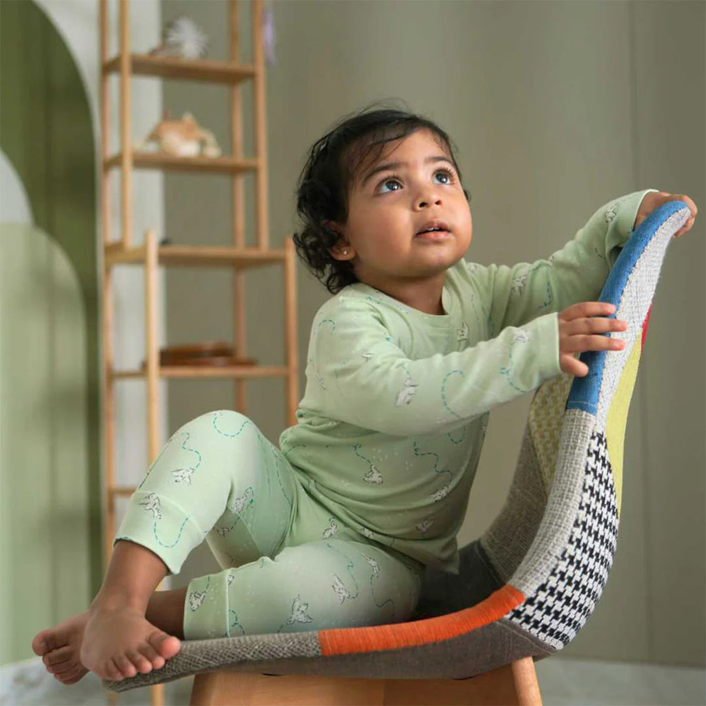 Baby Dressing Guide: Seasonal Essentials & Clothing Tips for Babies