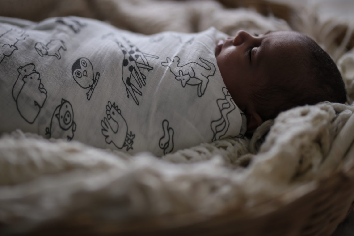 Swaddle solutions – 8 ways to (re)use bamboo swaddle blanket