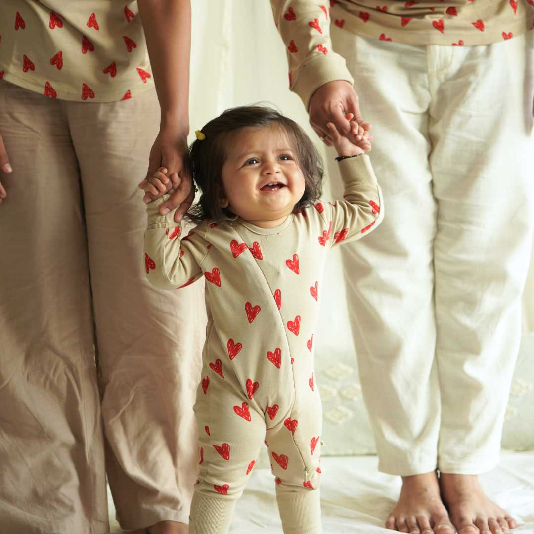 bamboo_Nighsuit_Family_Matching_Pajamas_for_dad_father_mom_mother_and_baby_in_heart_print