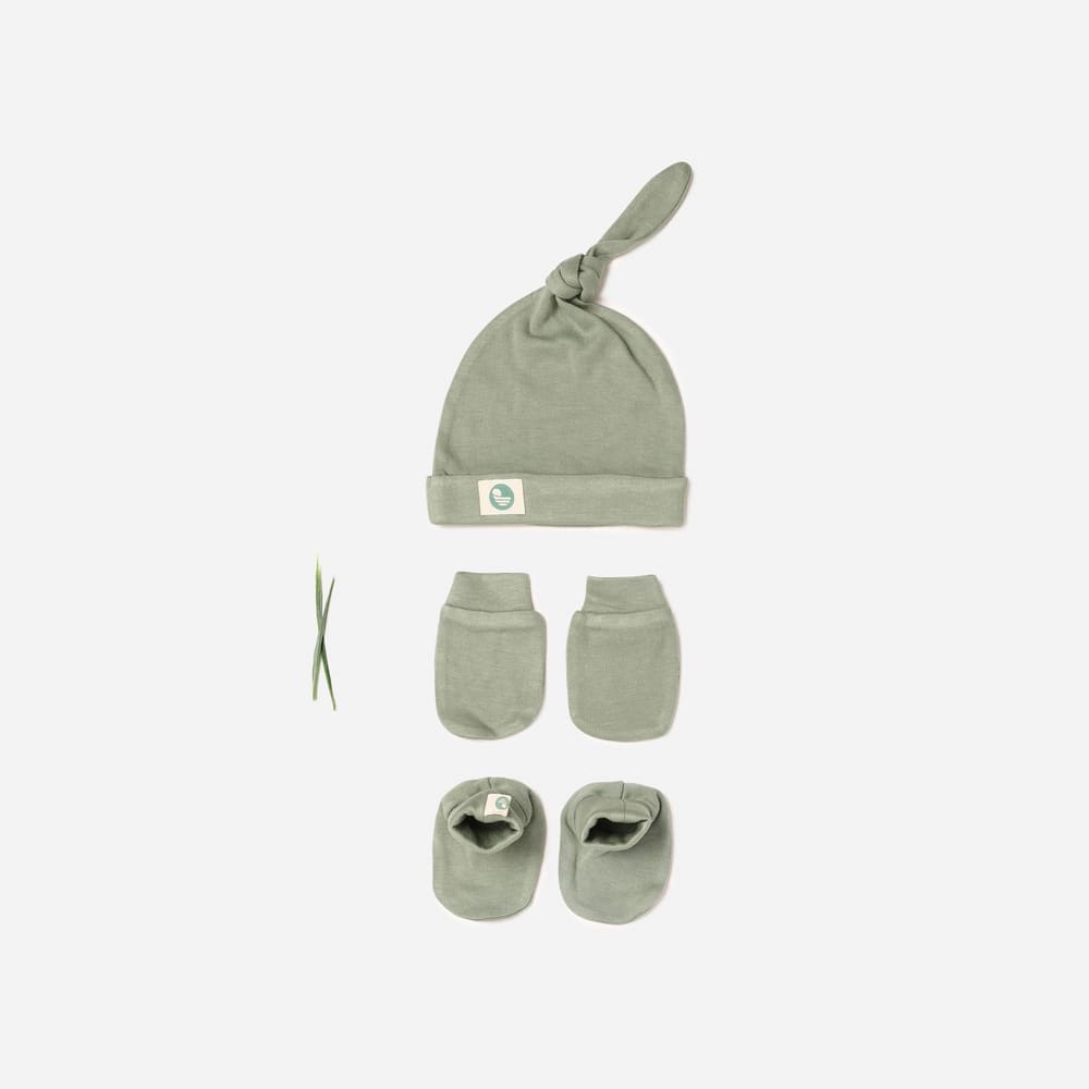 newborn baby bamboo cap mitten booties set