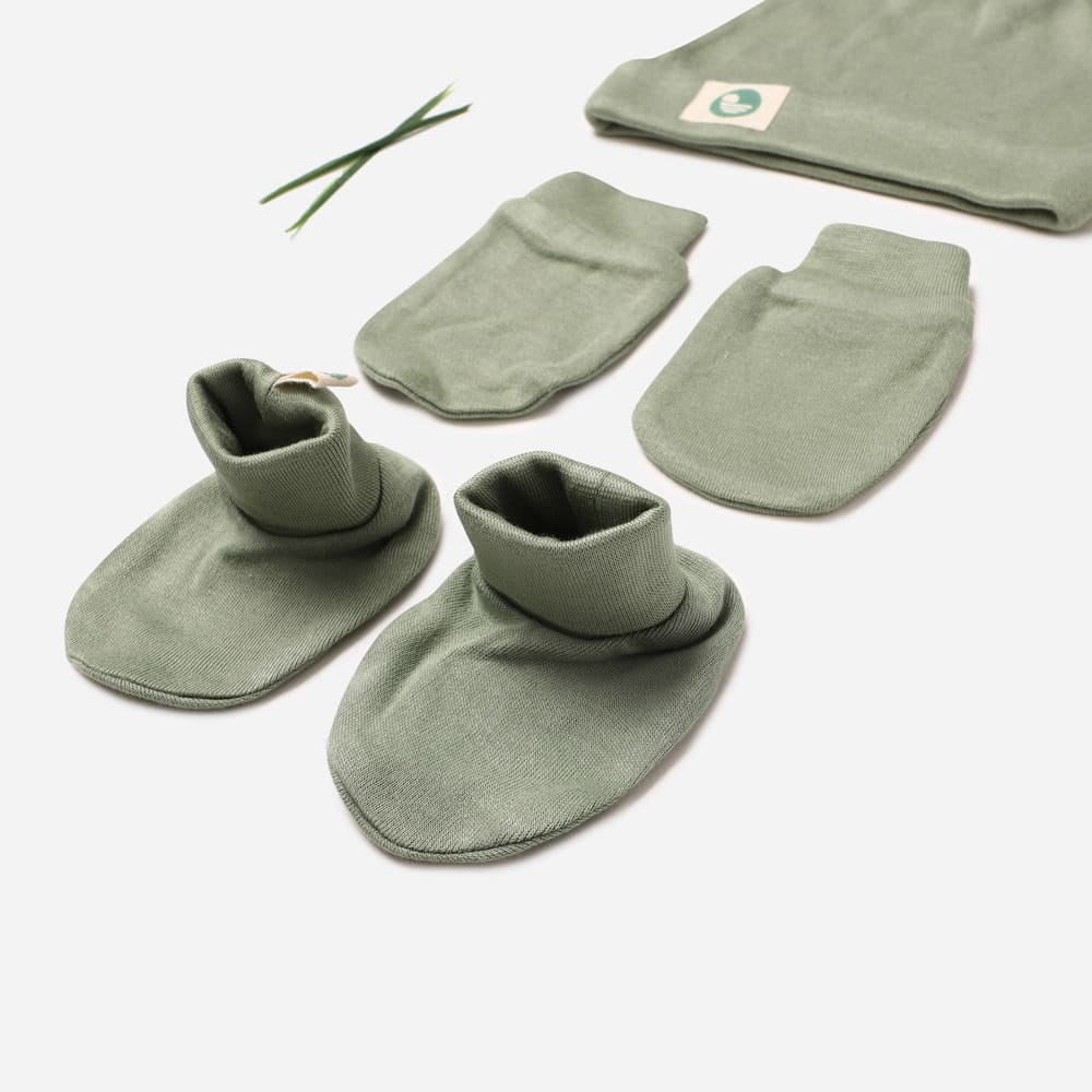 newborn baby bamboo cap mitten booties set