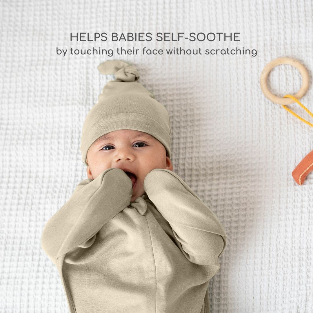 arms_up_bamboo_cotton_swaddle_sleeping_pod_sack_for_newborn_baby_8