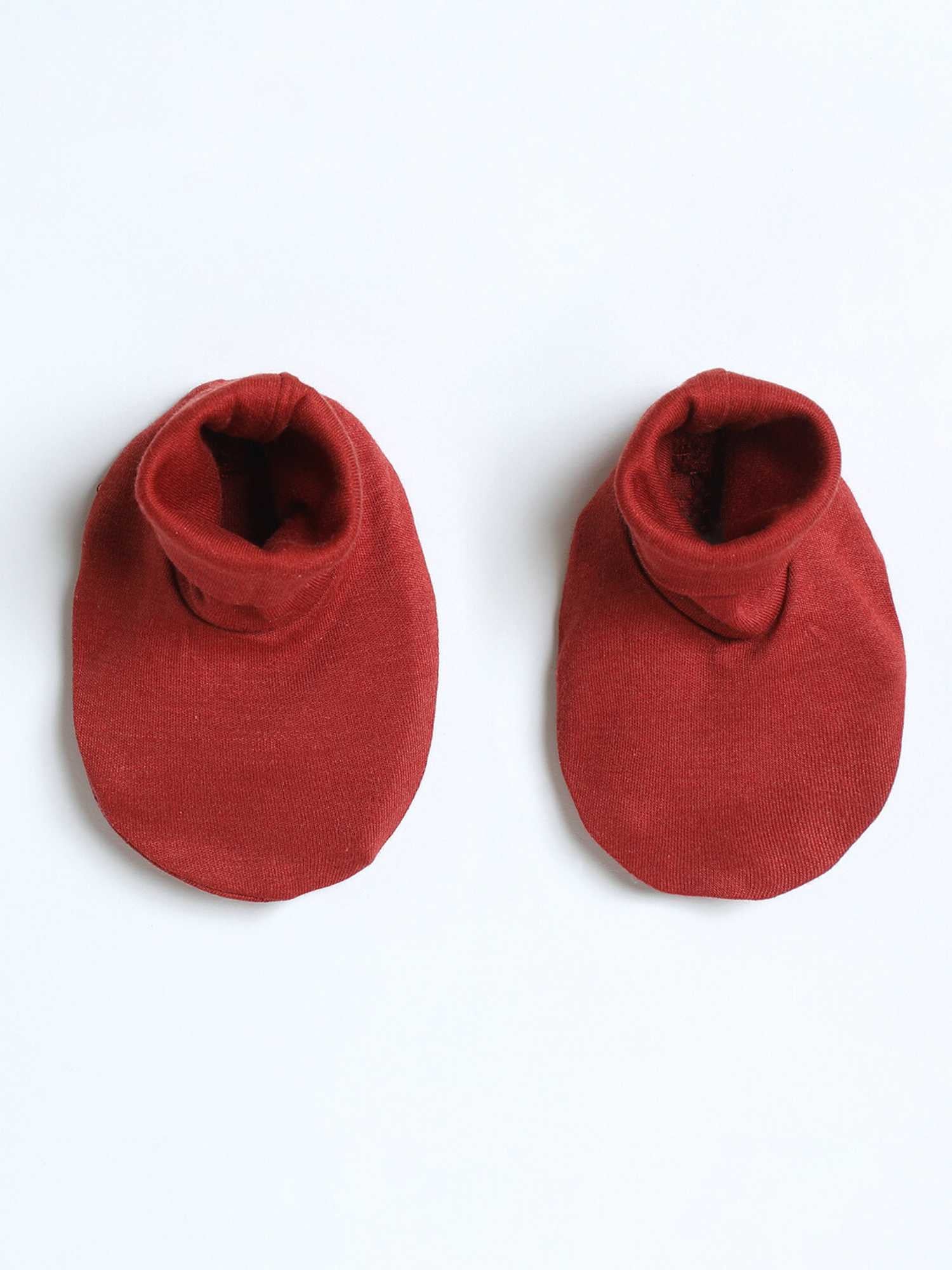 newborn baby bamboo cap mittens socks combo - christmas collection