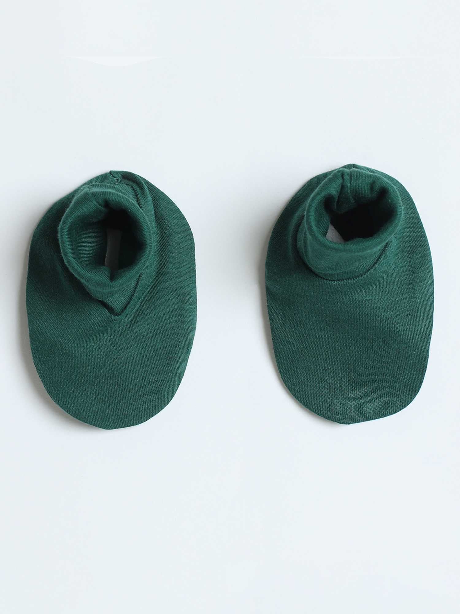 newborn baby bamboo cap mittens socks combo - christmas collection