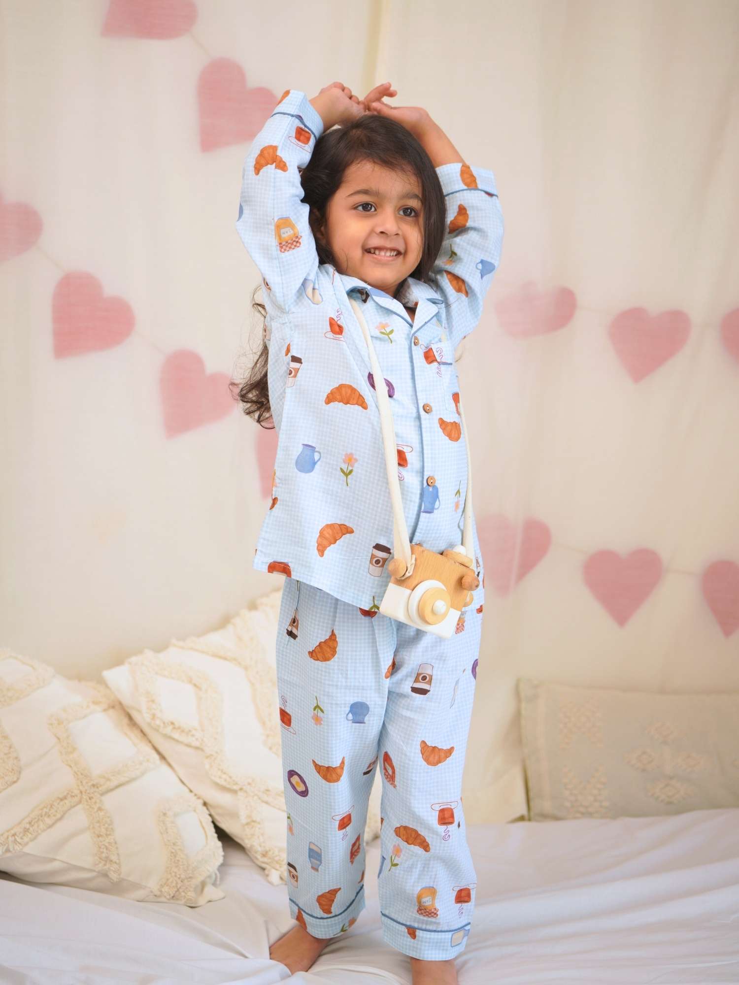 bamboo cambric nightsuit set - valentine edit