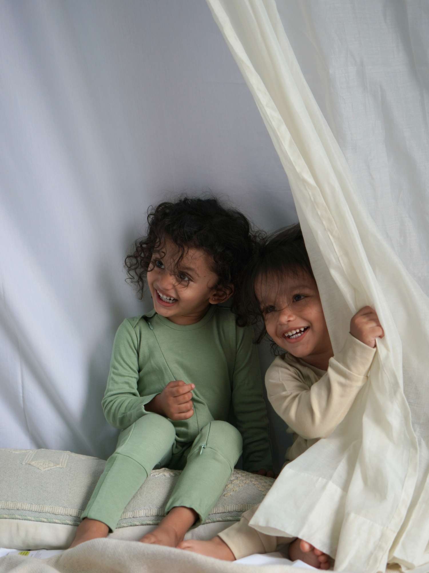 bamboo sleepsuit with reversible mittens & footie