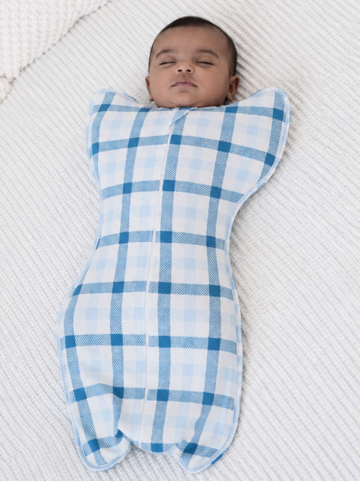 bamboo hands up swaddle pod for baby