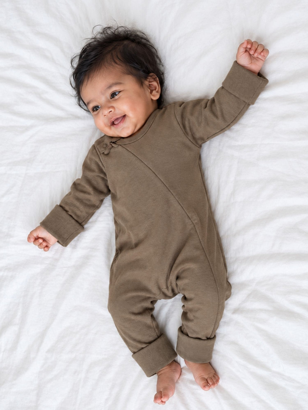 bamboo sleepsuit with reversible mittens & footie