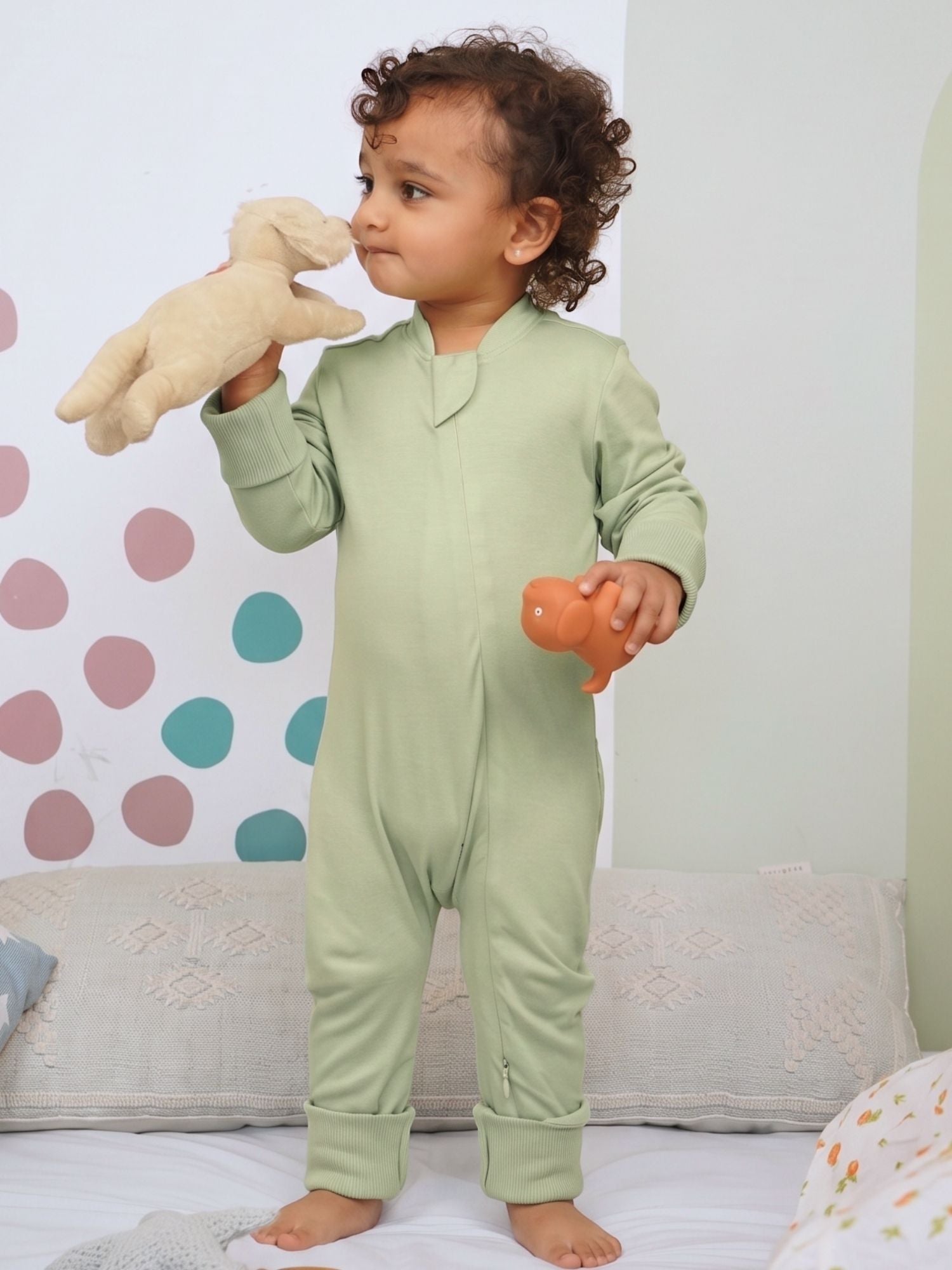 bamboo sleepsuit with reversible mittens & footie