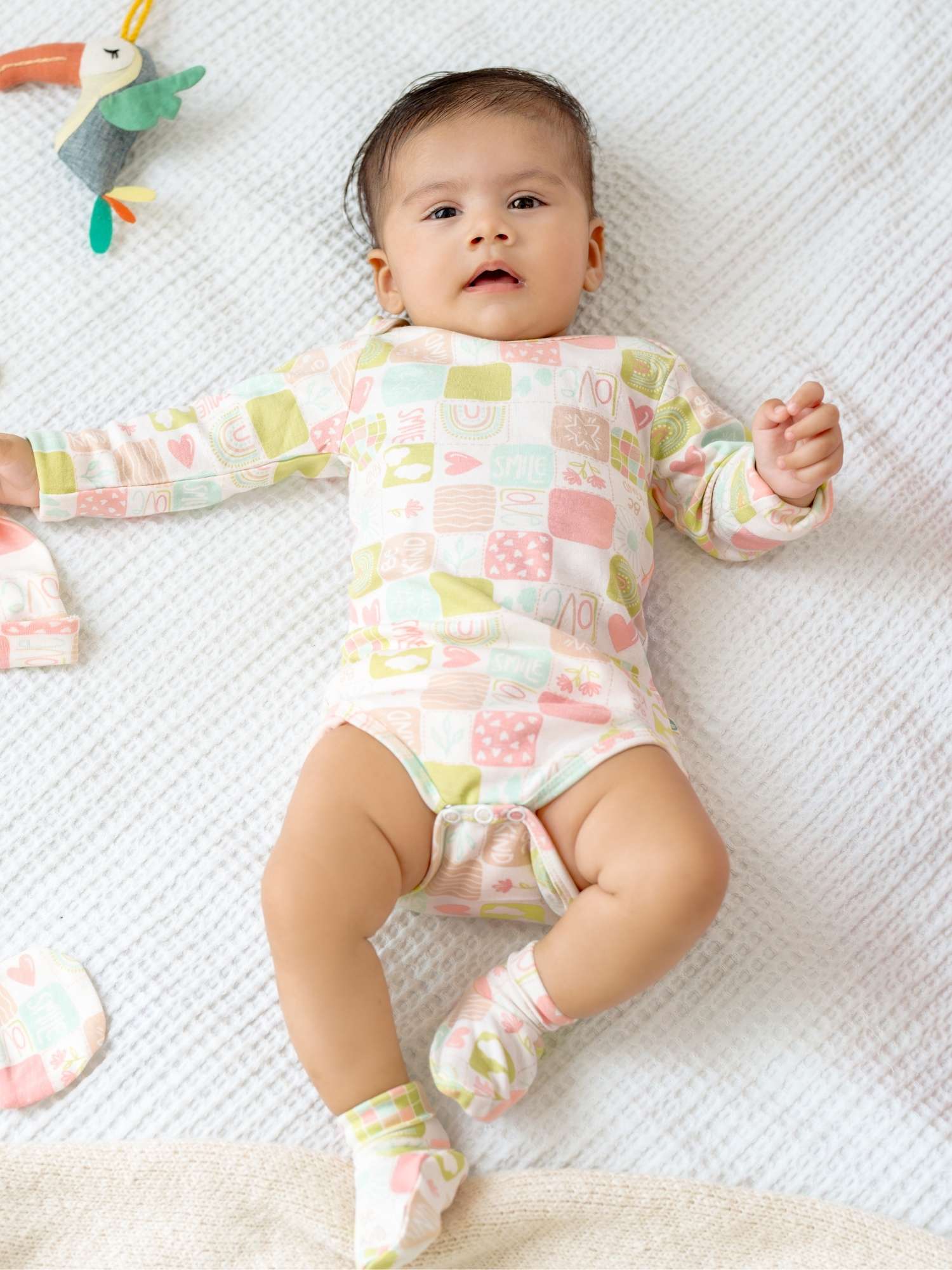 long sleeve bamboo bodysuit onesie for baby