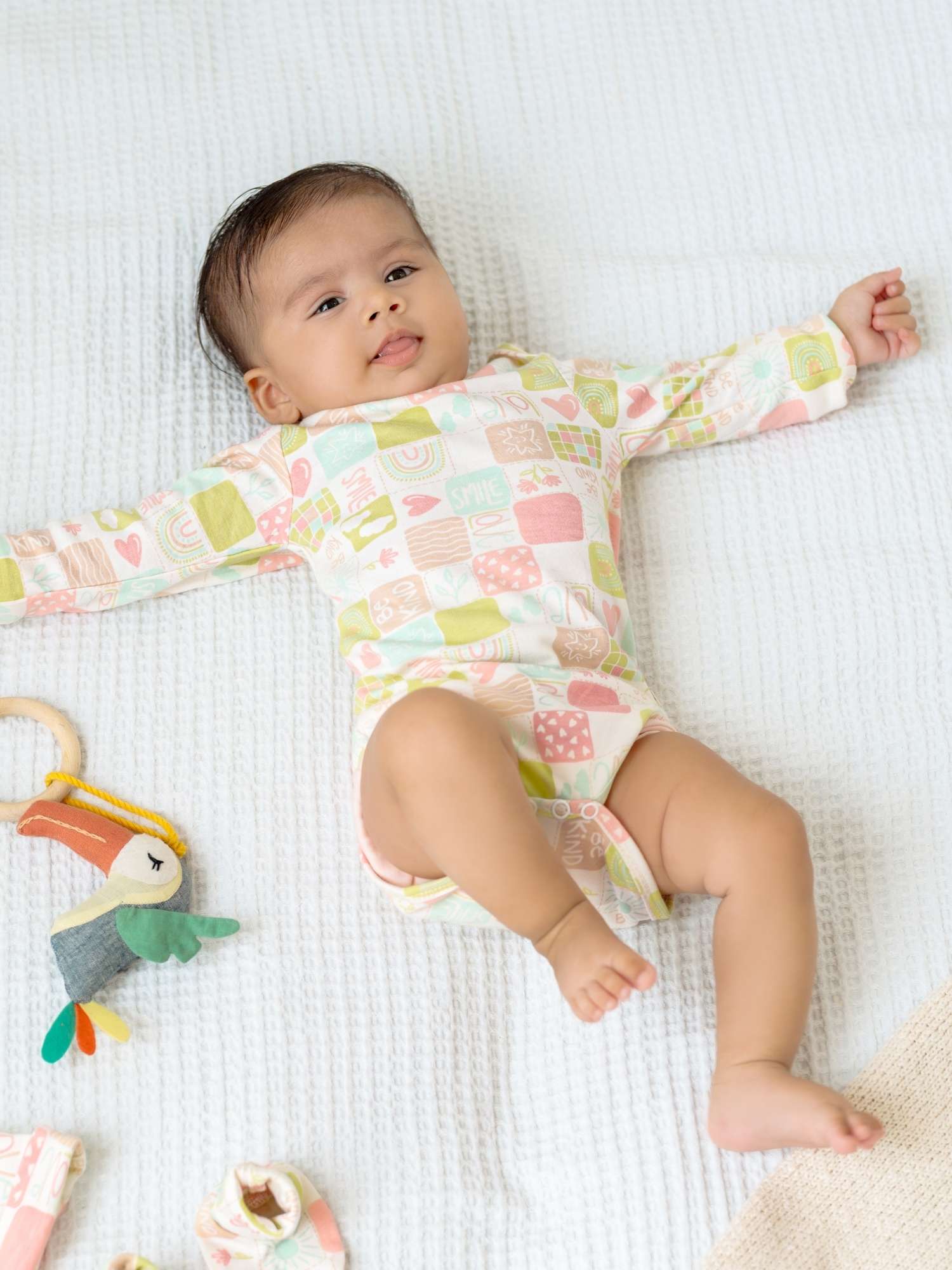 long sleeve bamboo bodysuit onesie for baby