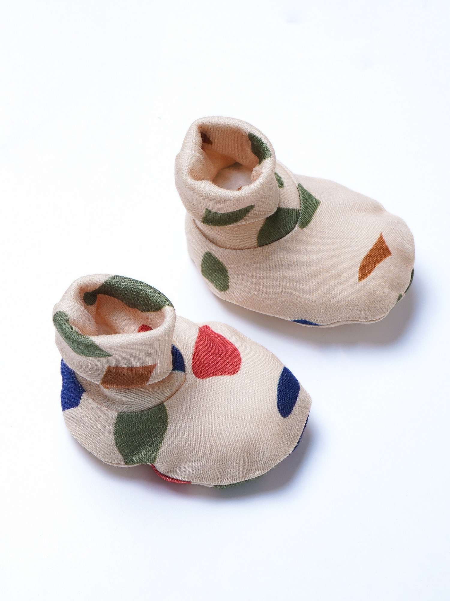 newborn baby bamboo cap mittens socks combo - prints
