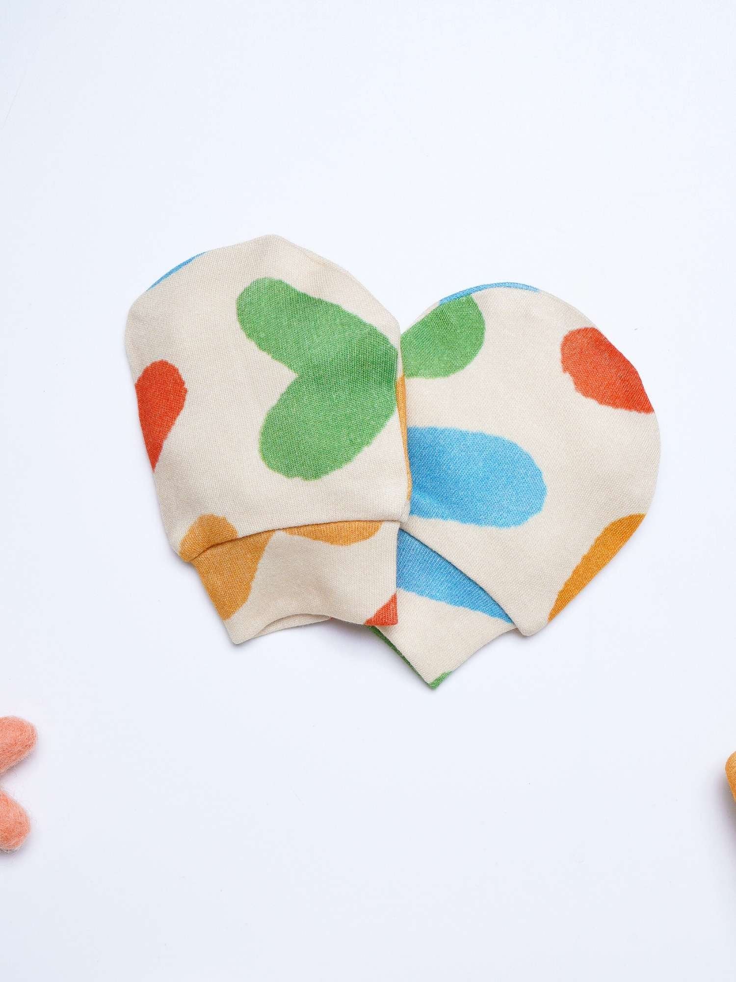 newborn baby bamboo cap mittens socks combo - prints