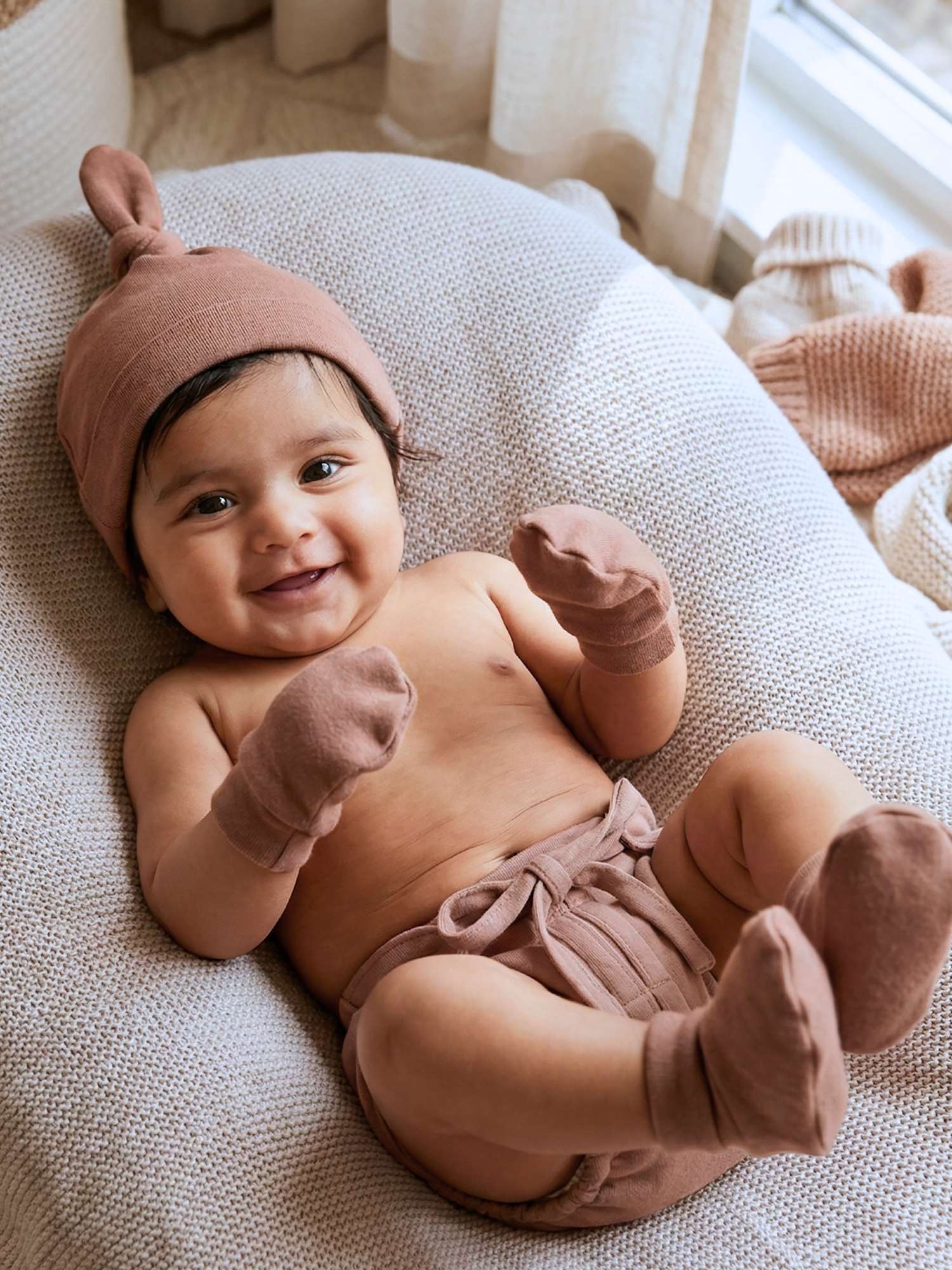 newborn baby bamboo cap mittens socks combo - solid colours