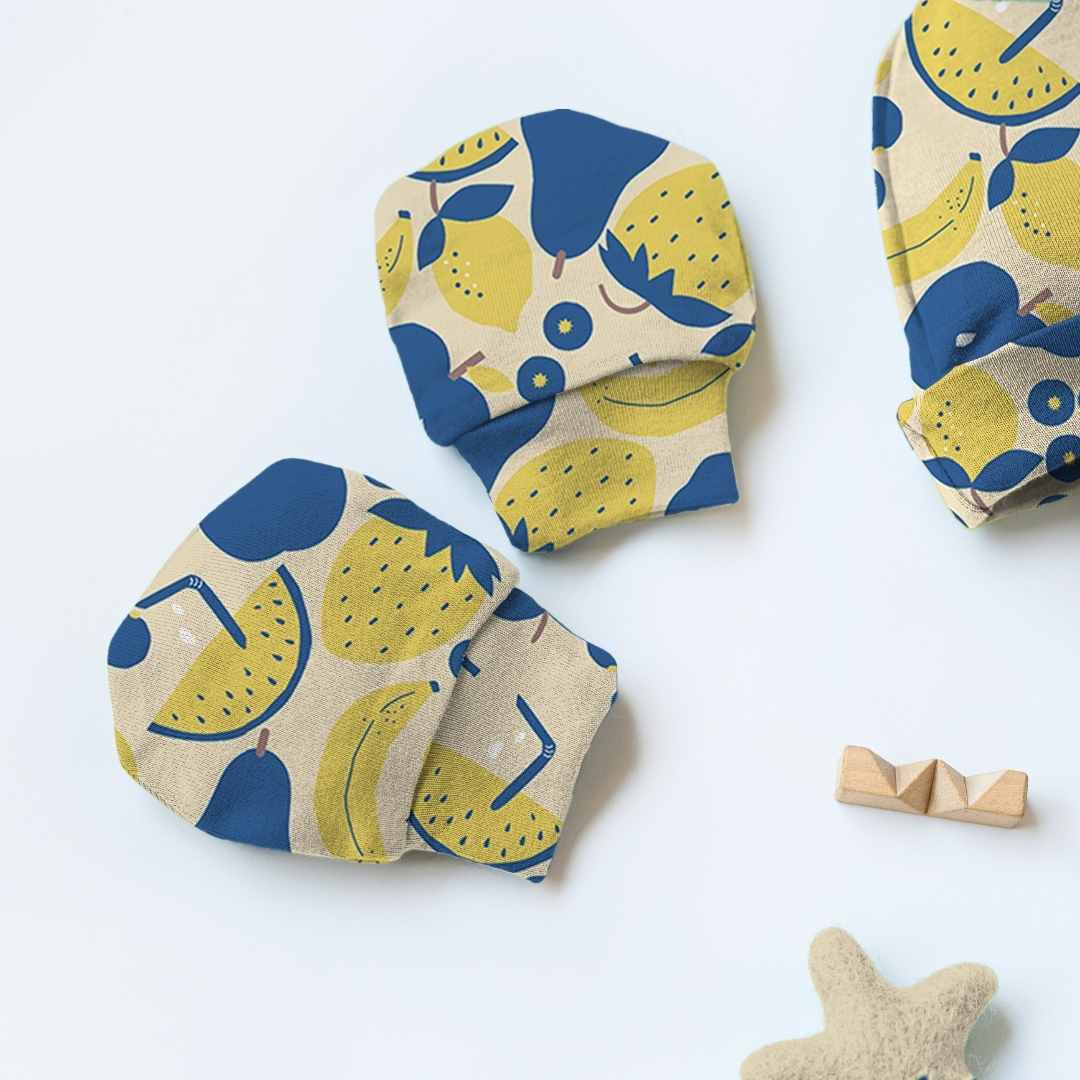 newborn baby bamboo cap mittens socks combo - prints
